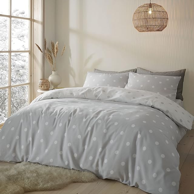 Catherine Lansfield Bedding Brushed Spot King Duvet Cover Set with Pillowcases Grey