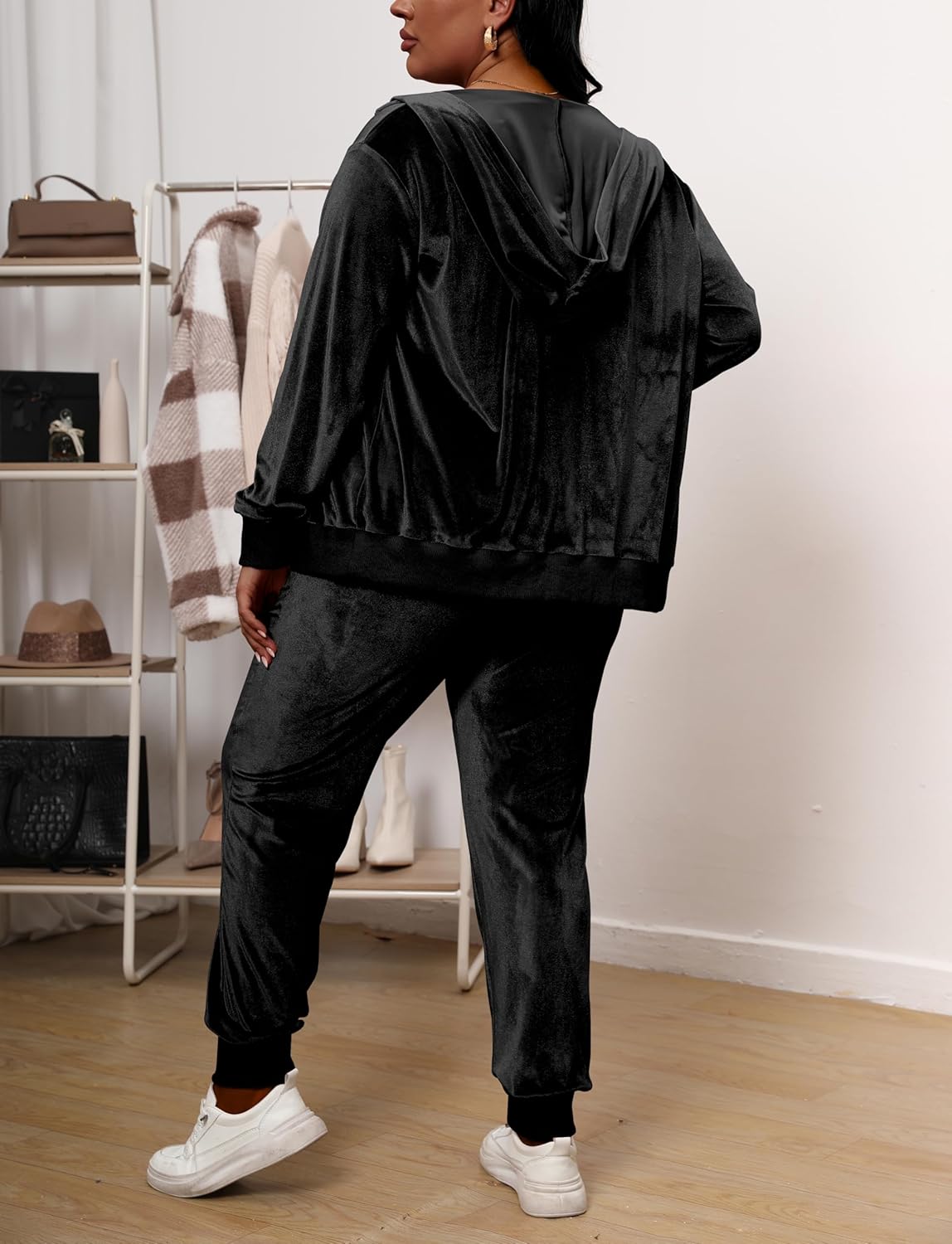 Women's Plus Size Two Piece Outfits Velour Sweatsuits Sets Long Sleeve Loungewear Tracksuit Sets - Image 2