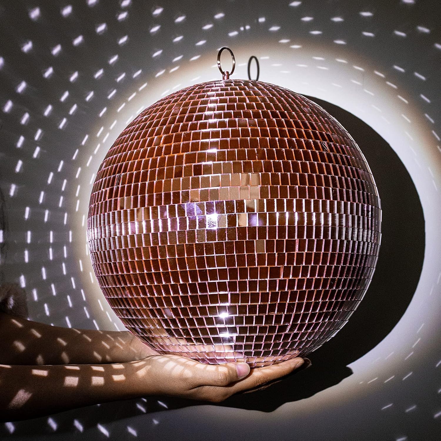 Boule disco de 25 cm - Boules disco à suspendre - Boule de miroir de 25 cm avec mini miroir autocollant et crochet autocollant - Boules de miroir - Boules disco idéales pour les fêtes ou l'effet