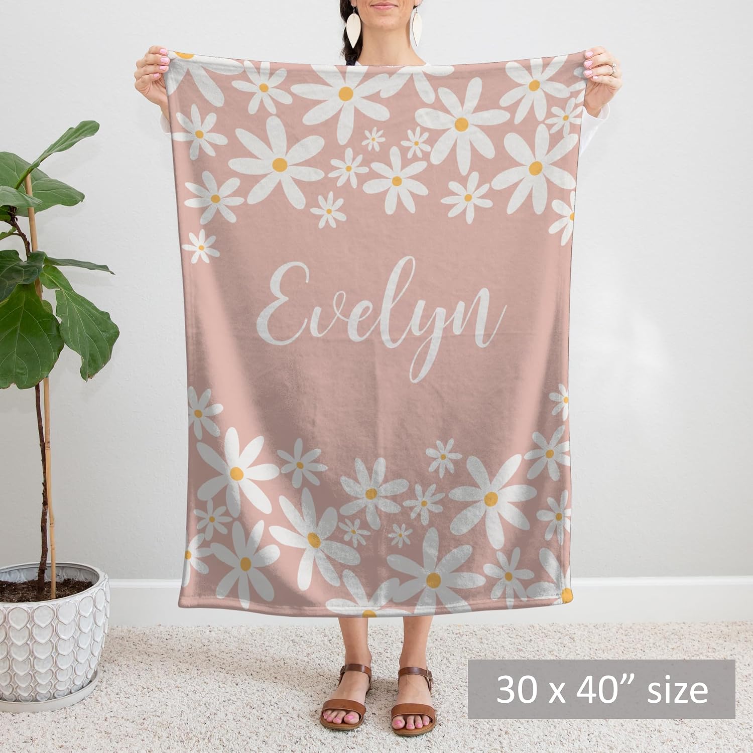 White Daisies Floral Personalized Baby Girl Blanket, Custom Name Gift (Pink 30 x 40 Baby), BB-01