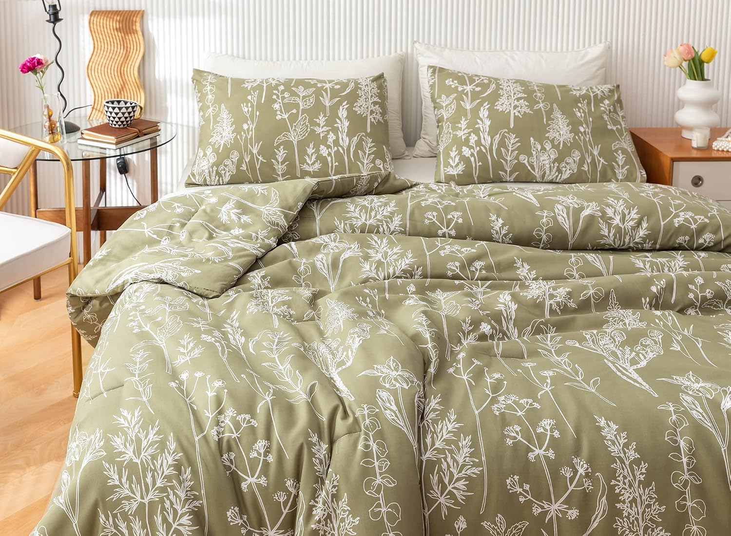 JANZAA Queen Comforter Sets Olive Green Comforter,3 PCS Bedding Sets Floral Comforter Set Plant Flowers Printed on Green Comforter Set