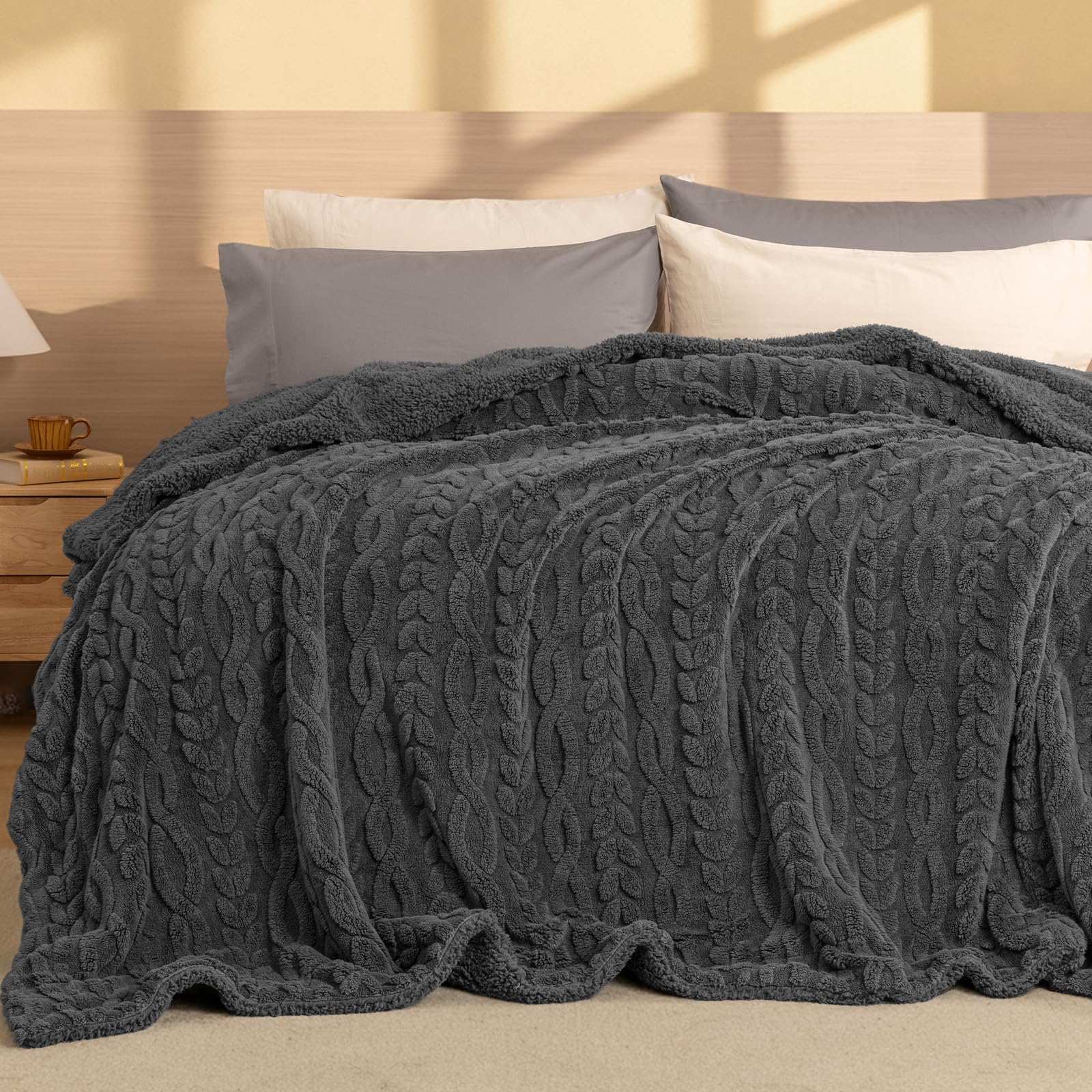 phf fluffy sherpa blanket king size for winter, warm and soft, 510gsm 3d jacquard thick shaggy fleece plush blanket for sofa bed, dark grey, 108"x90"