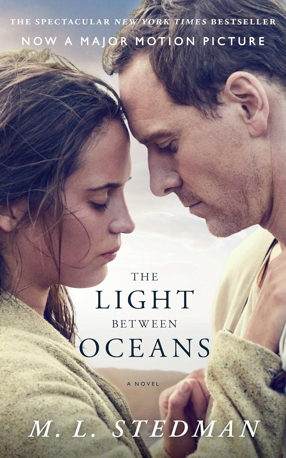 The Light Between Oceans A Novel eBook Stedman, M.L. Amazon.ca