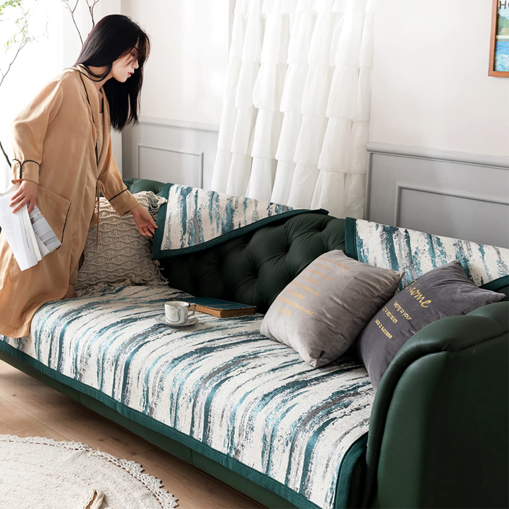 Amazon｜ソファーカバー マルチカバー 深緑色 110×240cm 滑り