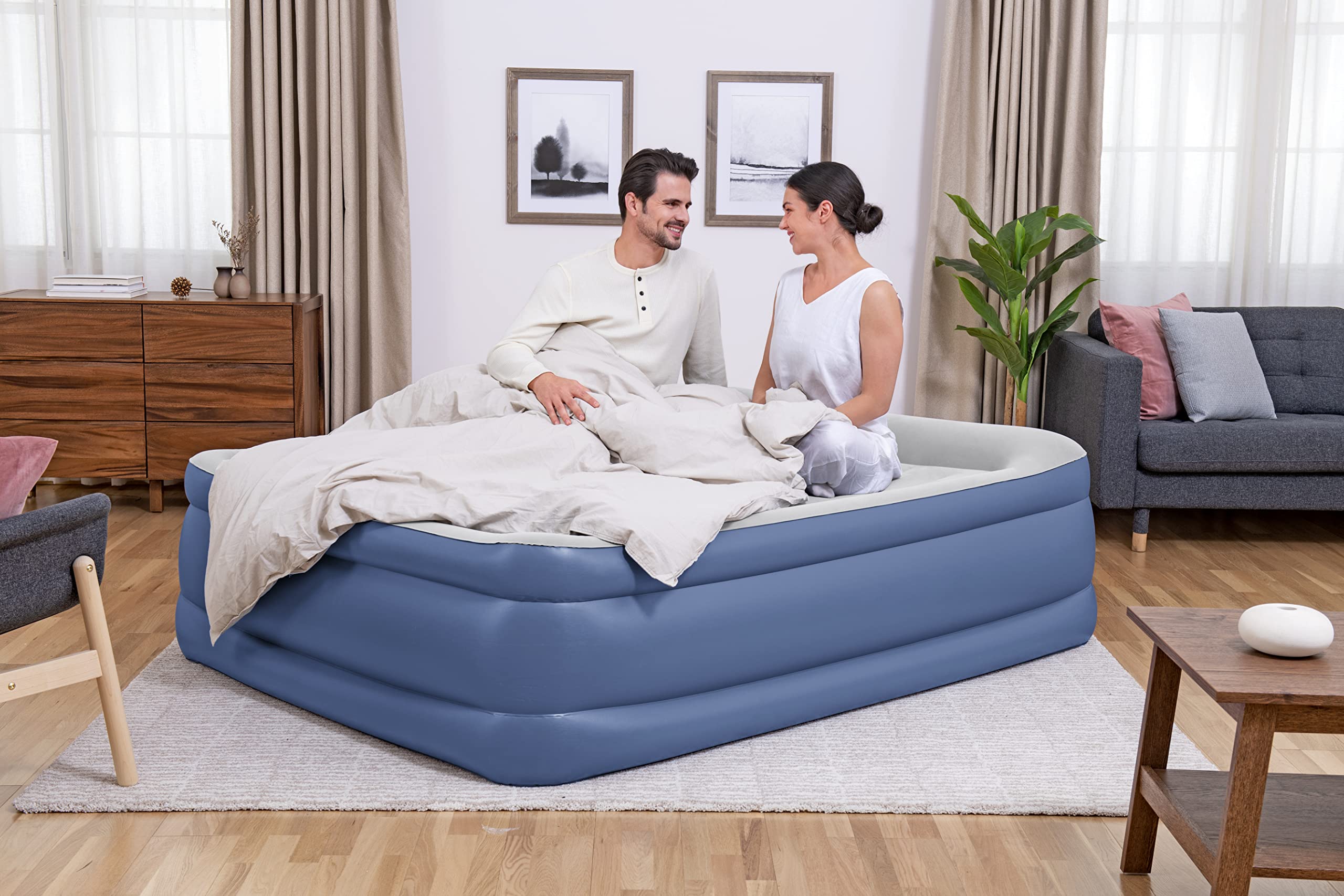 Bestway 80" x 60" x 22"/2.03m x 1.52m x 56 cm Tritech Air Mattress Queen Built-in AC Pump