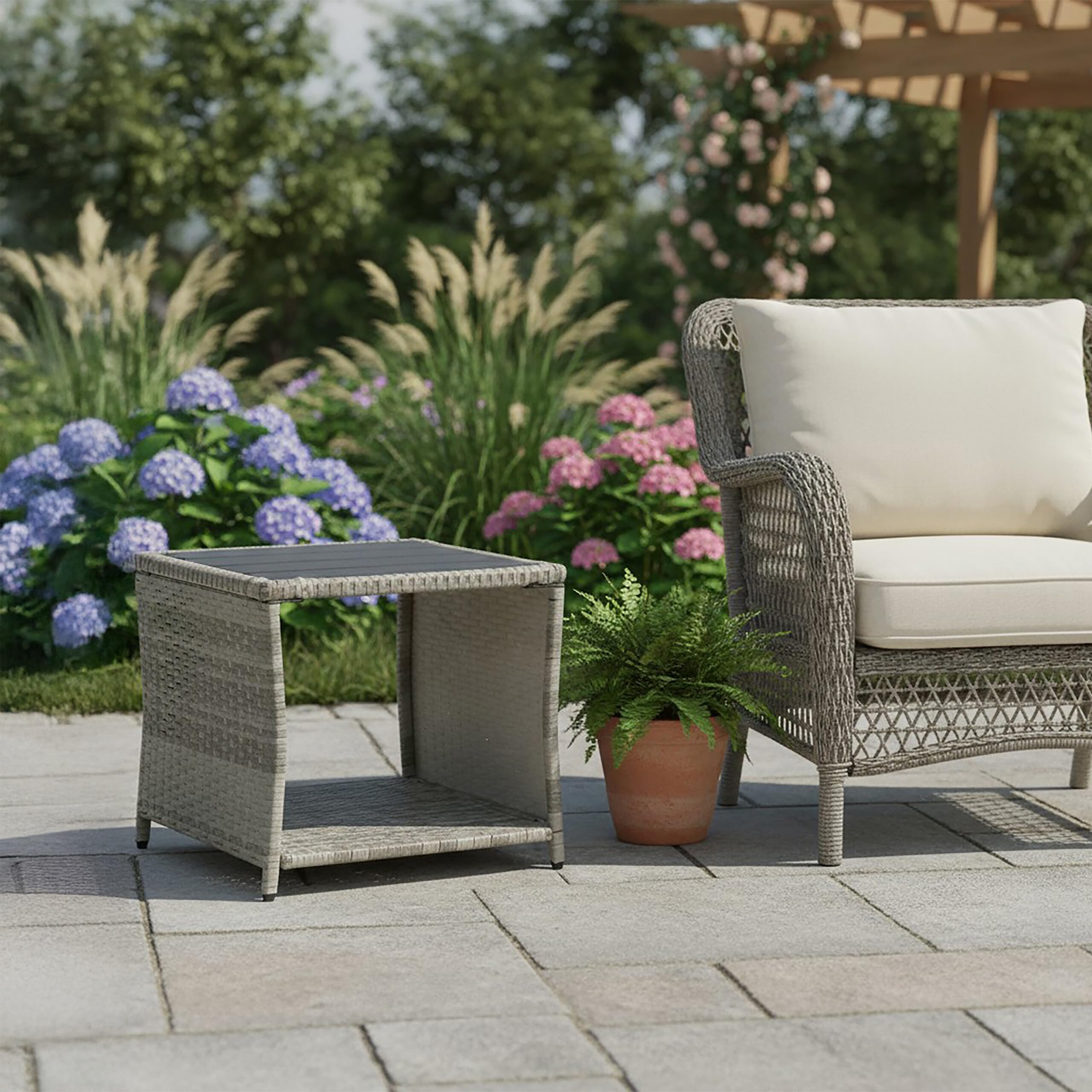 Relaxdays Tavolino Quadrato da Balcone, HxLxP 40x45x45 cm, Resistente alle intemperie