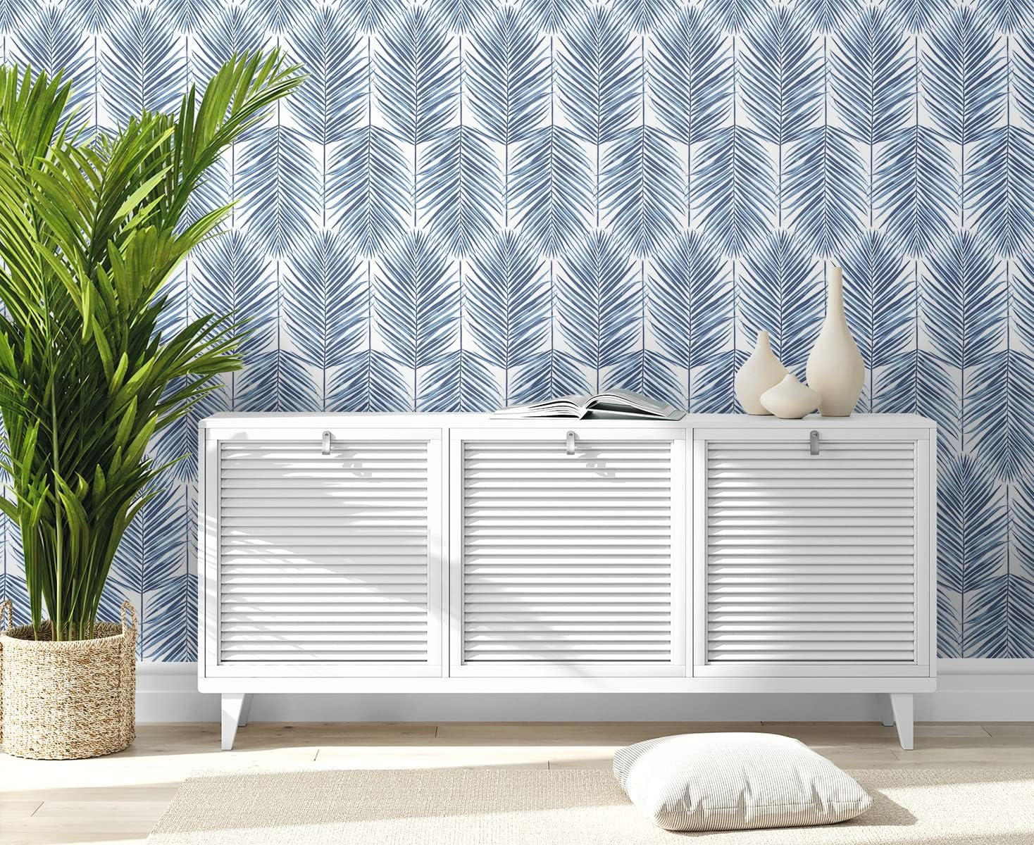 NextWall Dupont Tedlar Paradise Palm High Performance Vinyl Unpasted Wallpaper