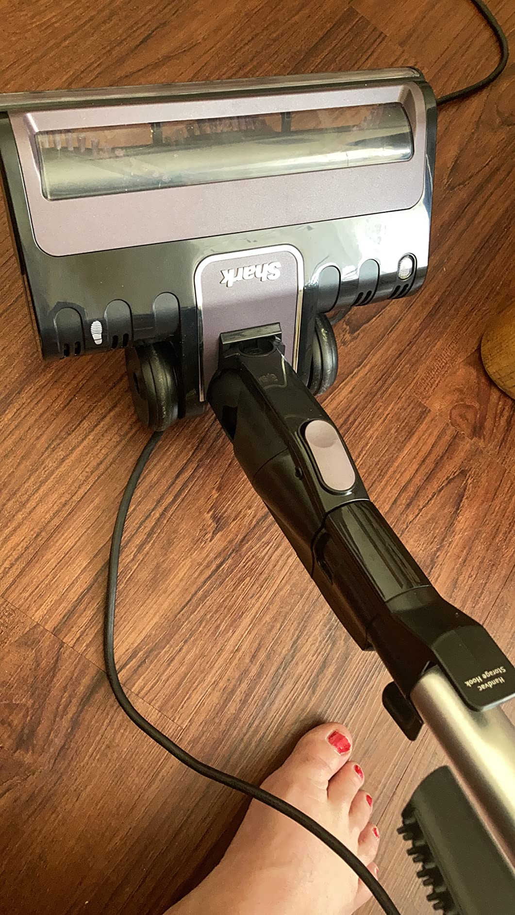 32/mo Finance Shark ZS362 APEX Corded Stick Vacuum with DuoClean and SelfCleaning Brusholl