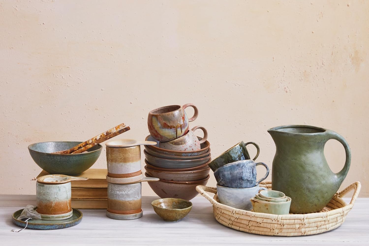 Creative Co-Op Round Stoneware Pitcher with Reactive Glaze, Matte Teal