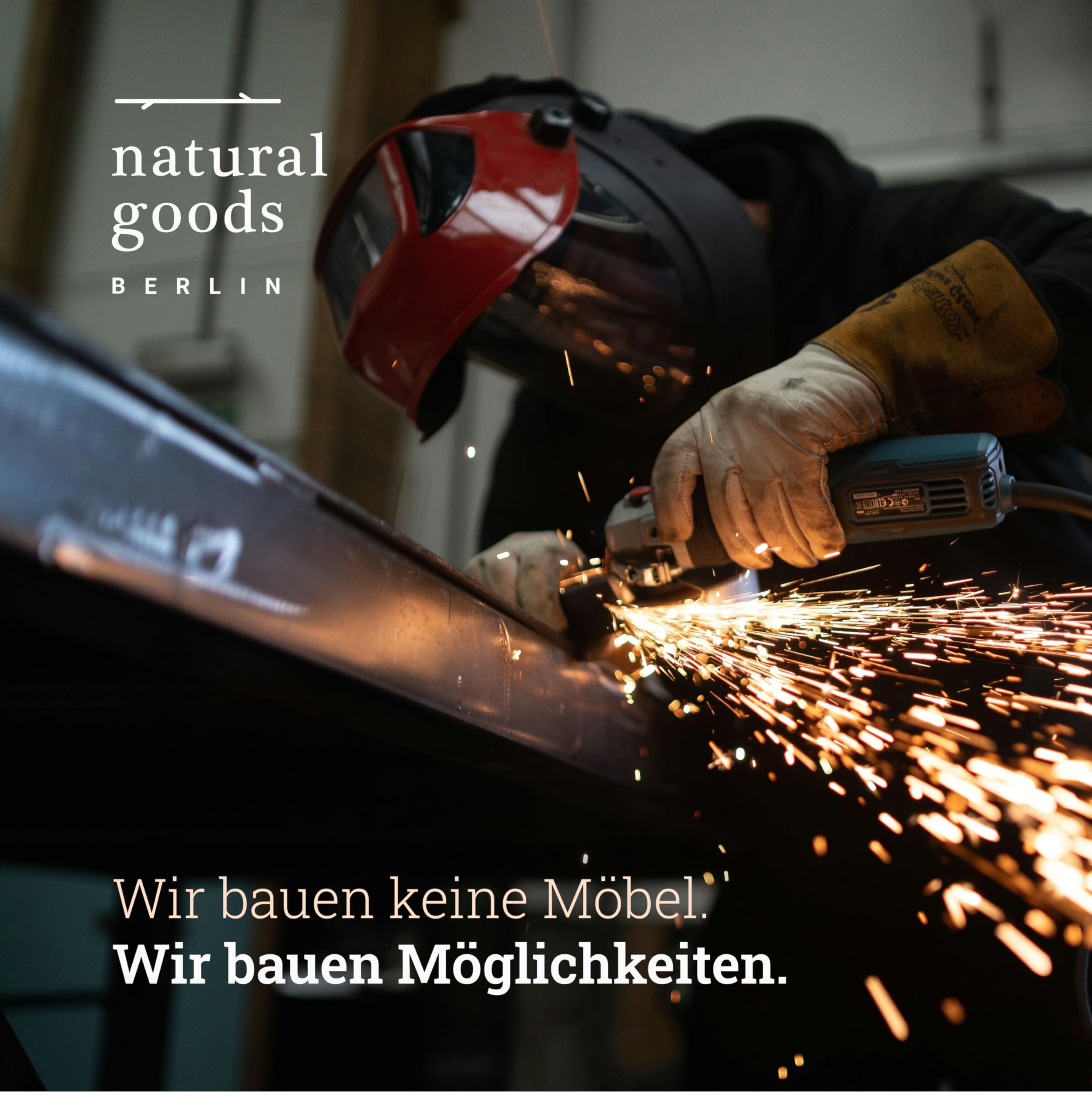 Natural Goods Berlin 1x Nachttisch Cuboid - Kleiner Nachttisch Schwarz, Beistelltisch Metall, Nachtkästchen 33 x 33 x 45 cm, Nachtschrank Schwarz, Nachtkommode, Nachtkasten, Bedside Table, Nightstand