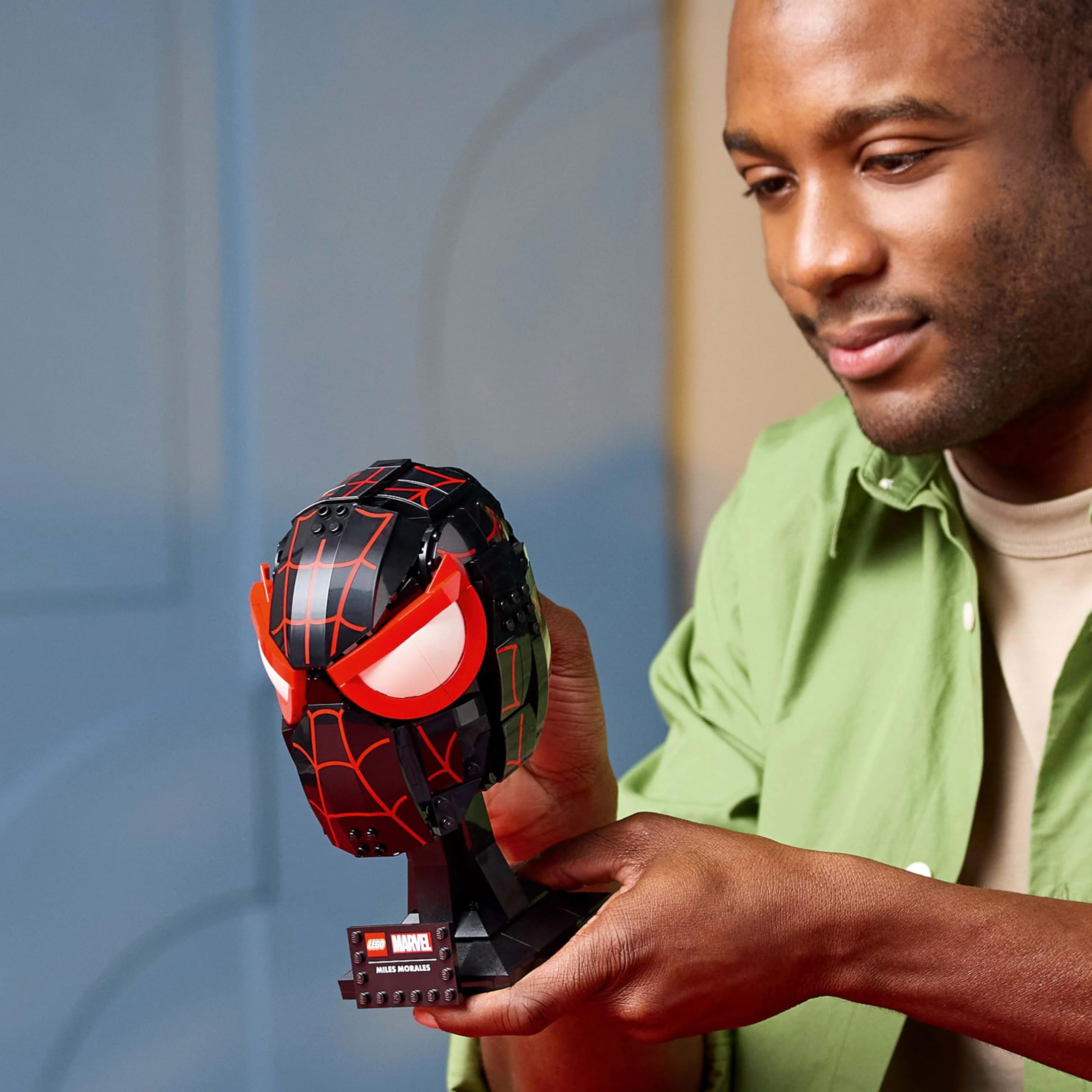 LEGO Marvel Maschera di Miles Morales, Set da Collezione 76329, 487 Pezzi, Modello da Esporre