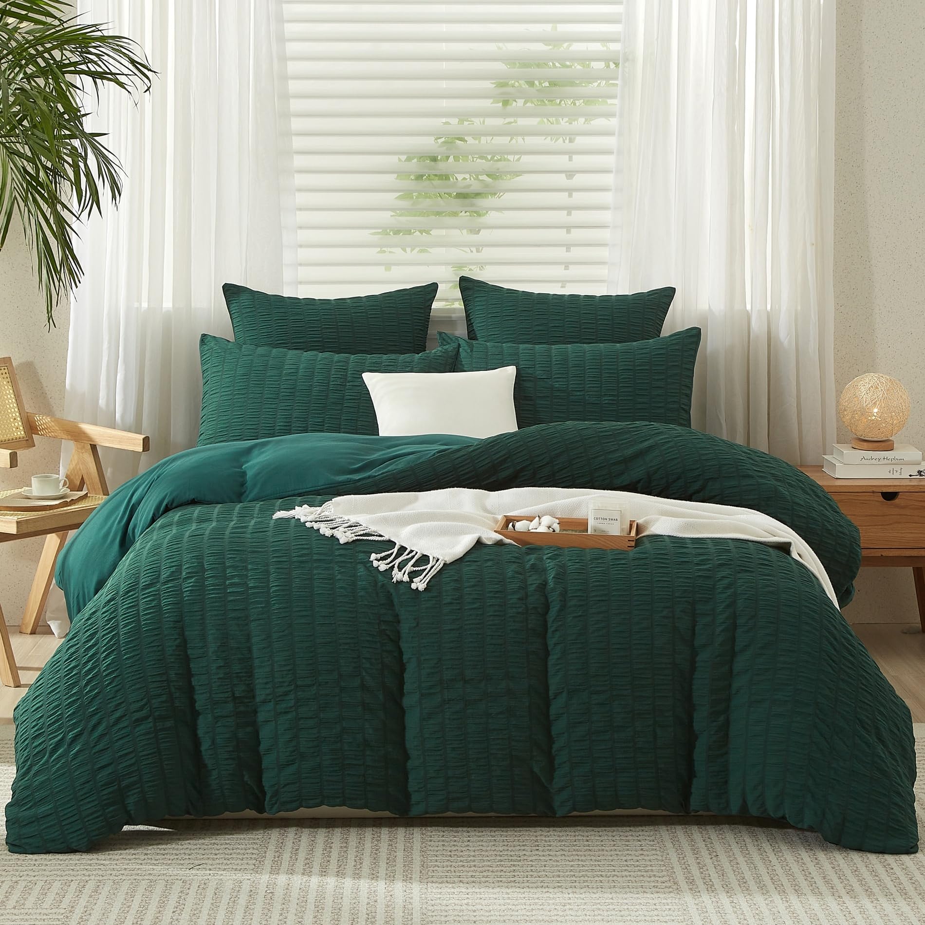 Gezu Seersucker Bed Linen 135 x 200 cm 2-Piece Dark Green Reversible Bed Linen Stripes Embossed Stripes Seersucker Bedding Set Brushed Comfortable Soft Duvet Cover with Zip and 1 Pillowcase
