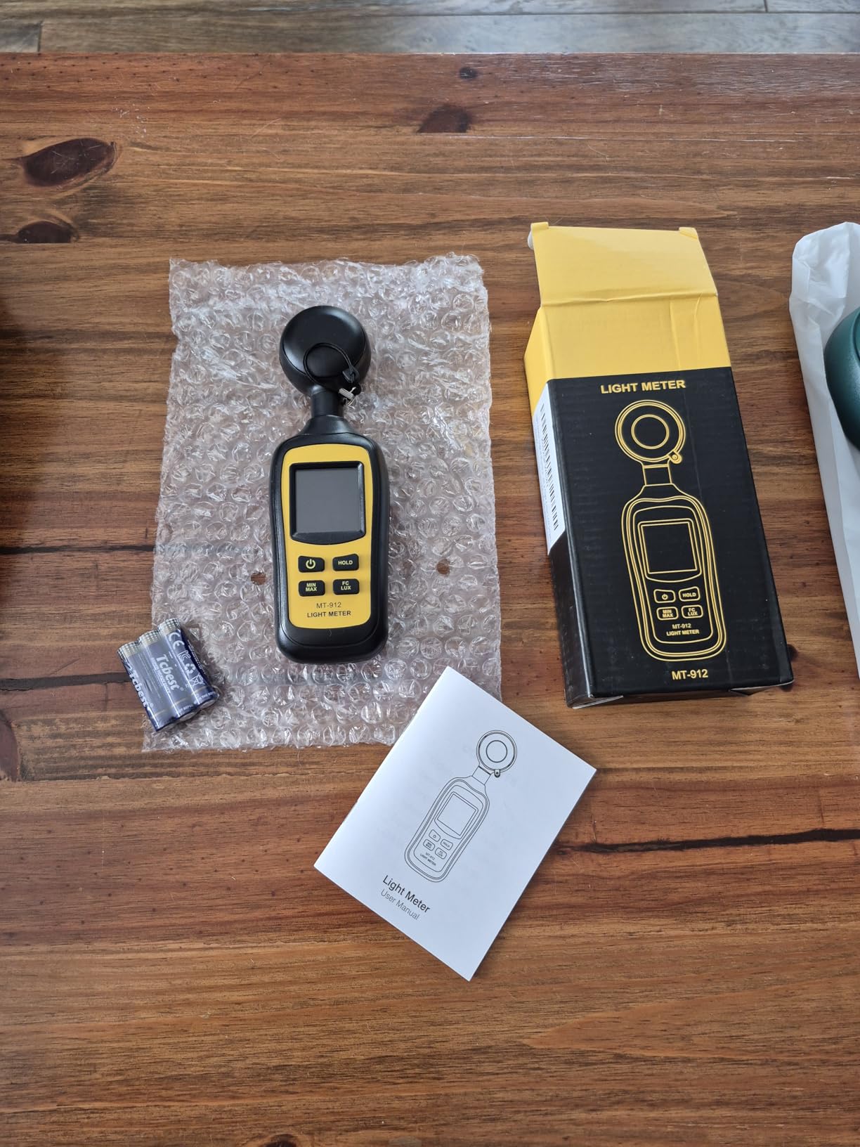 URCERI Digital Illuminance Meter customer image