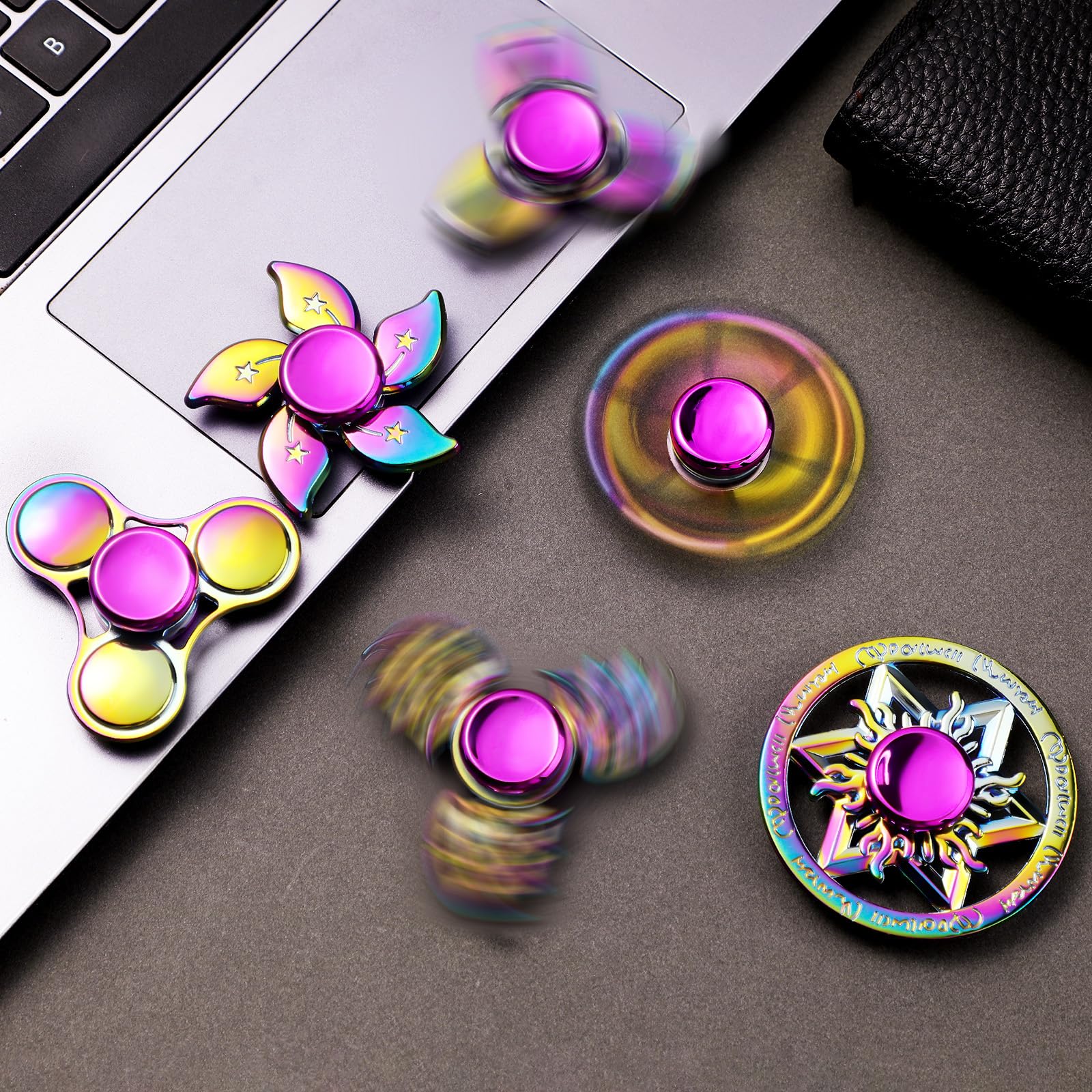 SCIONE 6 Pezzi Set di Fidget Spinner in Metallo – Giocattoli Sensoriali Lisci e Durevoli per Alleviare Stress e Ansia, Rotazione di 3-5 Minuti, per Bambini e Adulti (Colori Arcobaleno)