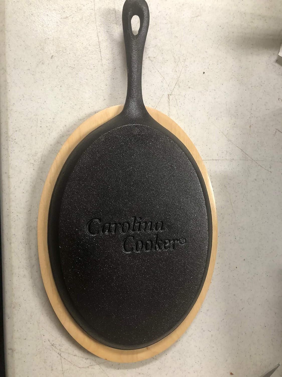 Four Pre-seasoned Cast Iron Fajita Pan Sets,Includes Wooden Serving Bases,Padded Handle Sleeve and Cast Iron Skillet