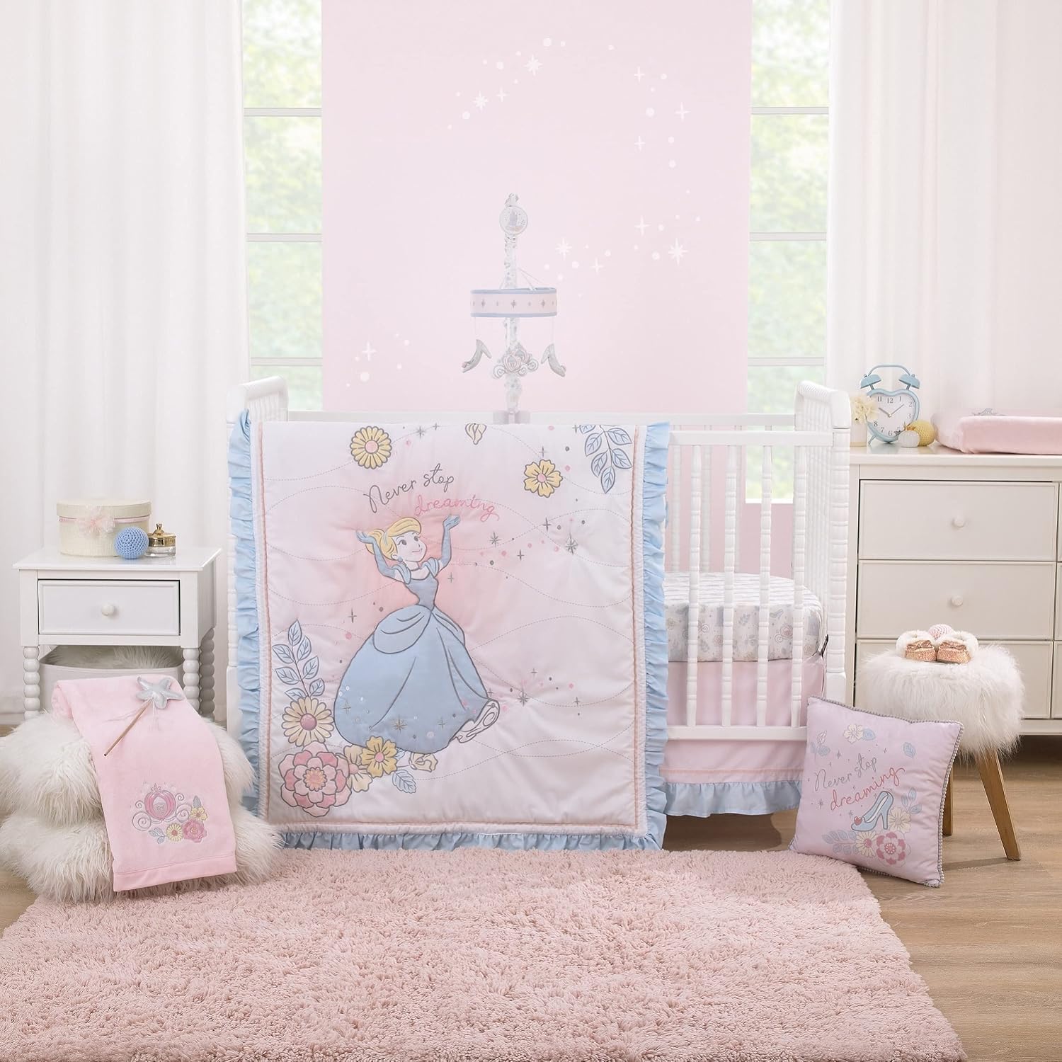 NoJo Disney Sweet Princess Pink and Light Blue Appliqued Glass Slipper Contoured Changing Pad Cover