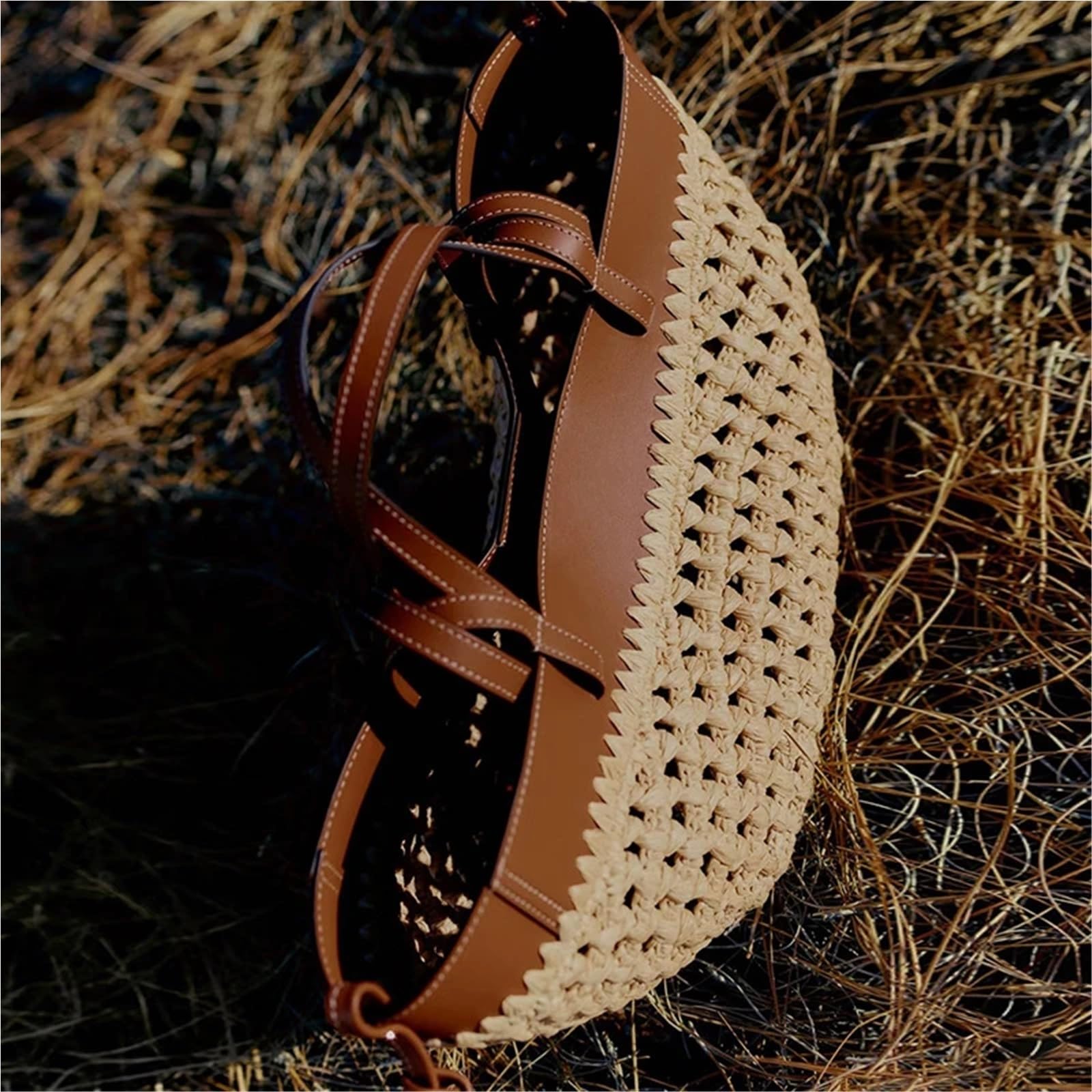 Generisch gewebte tasche Große Kapazität Stroh Tasche Mode Hohl Gewebt frauen Knödel Sommer Berufung Strand Schulter Handtasche