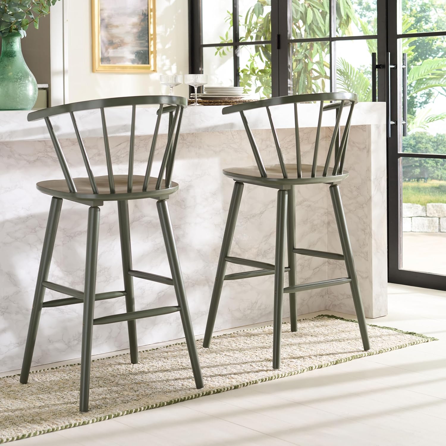 SAFAVIEH Home Collection - Blanchard Bar Stool Set of 2, Dusty Green Solid Wood, 29-inch Seat Height, Farmhouse Windsor Spindle Back Design (BST8507H-SET2)