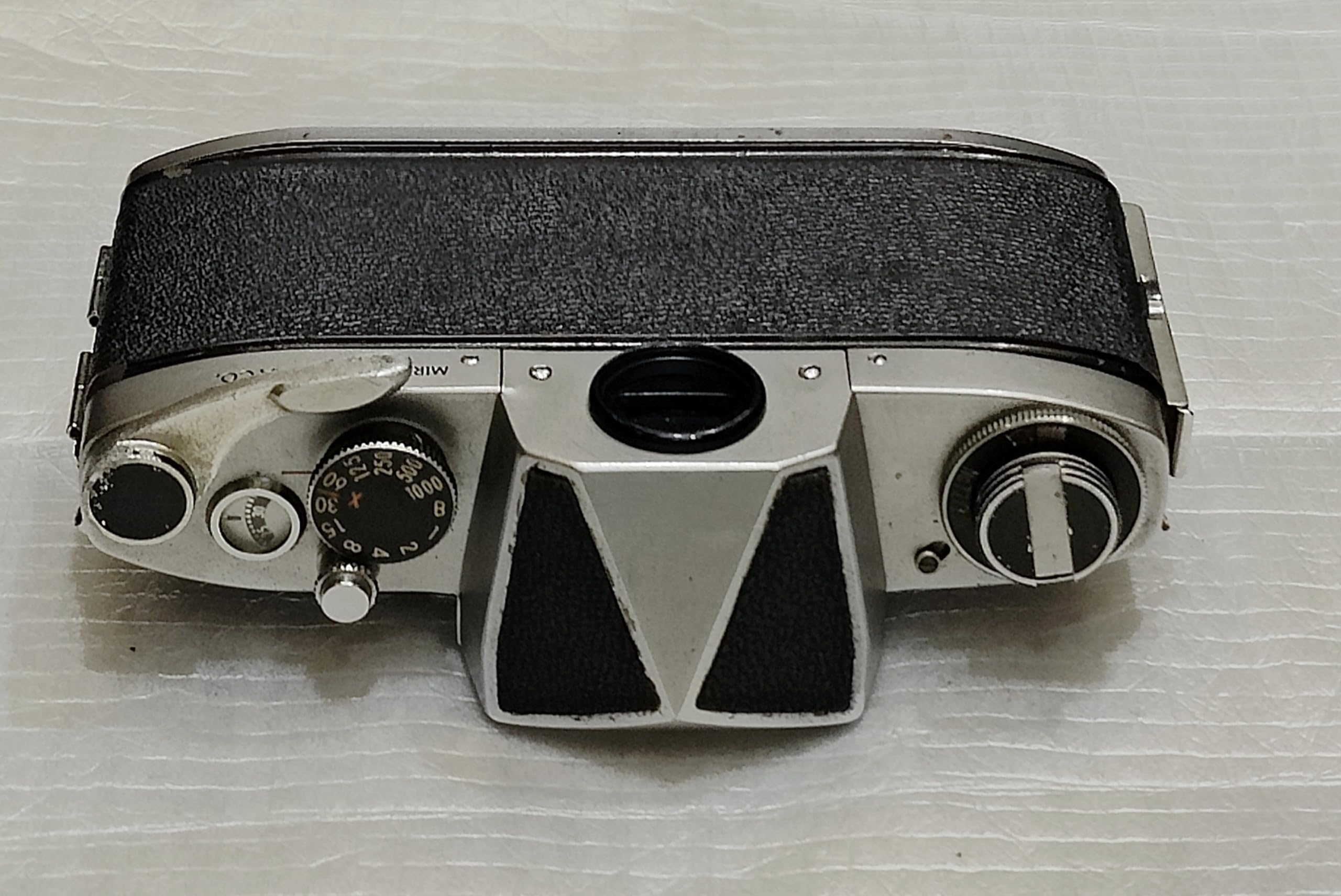 Miranda SLR 35mm Vintage Collectibles Camera : Amazon.in: Electronics