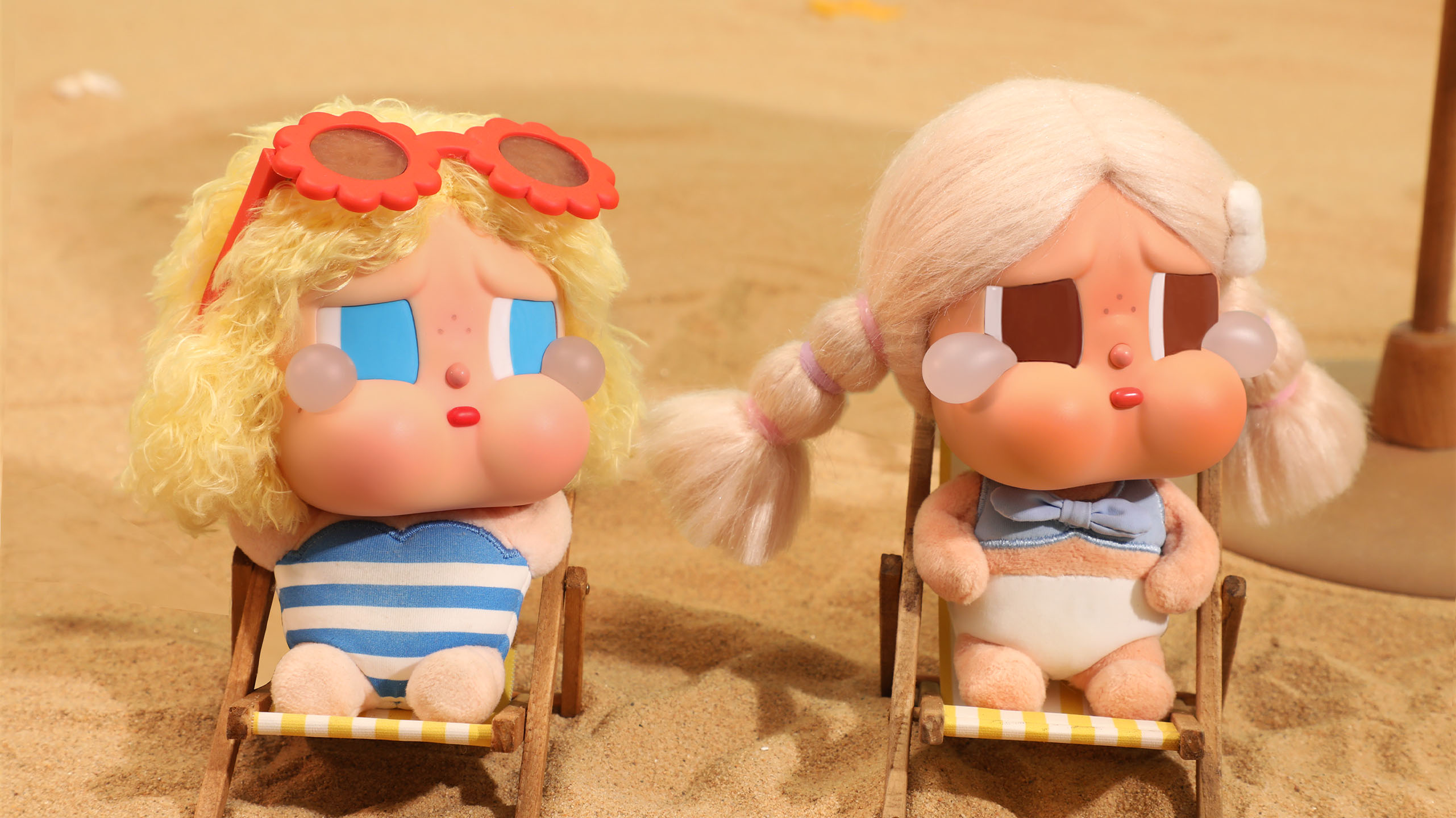 CRYBABY Vacation Mode On ぬいぐるみペンダントアソート CRYBABY Vacation Mode On シリーズ ぬいぐるみペンダント - POP MART