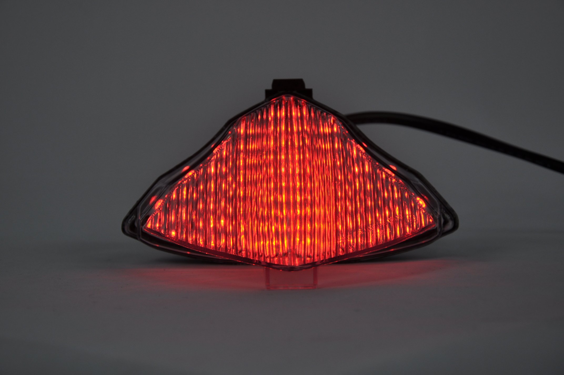 Motorcycle Tail Light Clear LED Sequential Taillight with Integrated Turn Signal For Yamaha 2004,2005,2006 R1