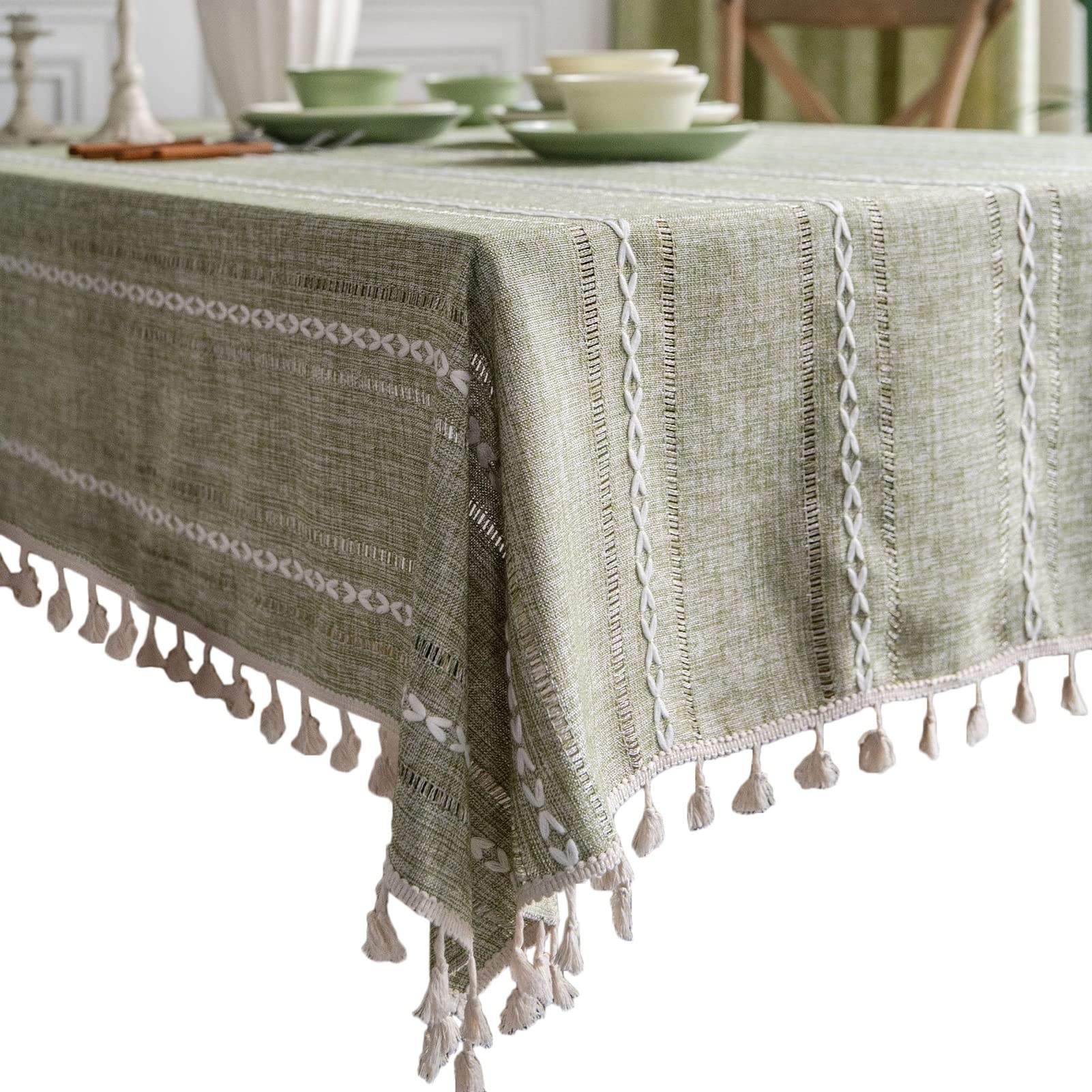 Nappe effet lin vert 140x180cm à franges pour table de fête