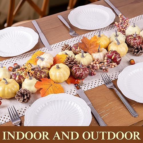 Miniatura 3 de VEKDA 24 decoraciones de calabaza falsa para decoración de mesa de Acción de Gracias con mini calabazas, bellotas, piñas, bayas, hojas de arce,