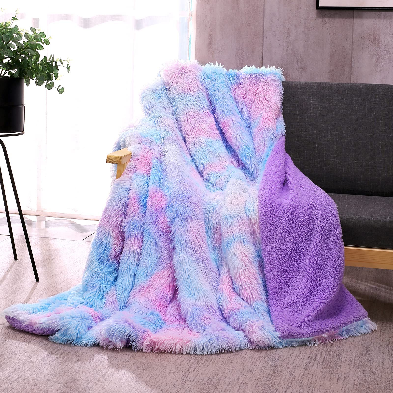 Coperta In Pelliccia Sintetica EMME 220x240cm - Morbida E Calda Per Letto E Divano - Colore Viola