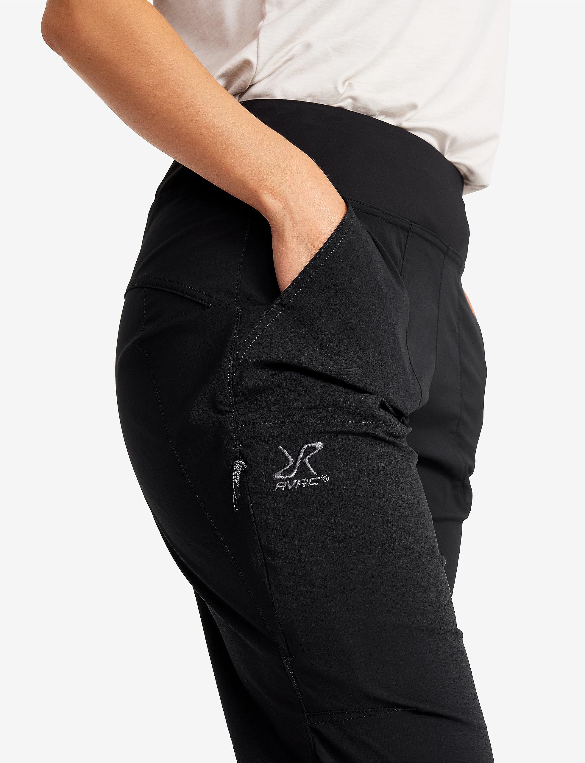 RevolutionRace Breezy Curved Ankle Stretch Pantaloni da Donna, Pantaloni Leggeri e Traspiranti per l'uso Quotidiano e Tutte Le attività All'aperto