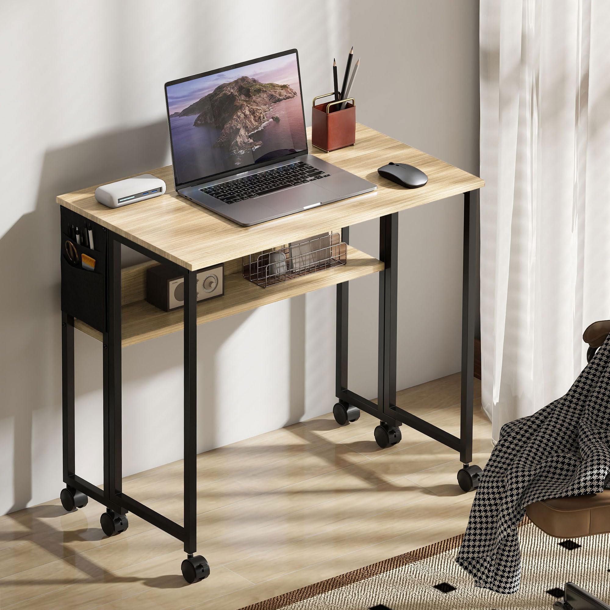 HOMCOM Escritorio plegable con ruedas, mesa de ordenador 80 x 50 cm con estante y bolsa de almacenamiento, mesa de estudio para oficina en casa, dormitorio, espacios pequeños, roble | Con estante y bolsa de almacenamiento, mesa de estudio, para oficina en