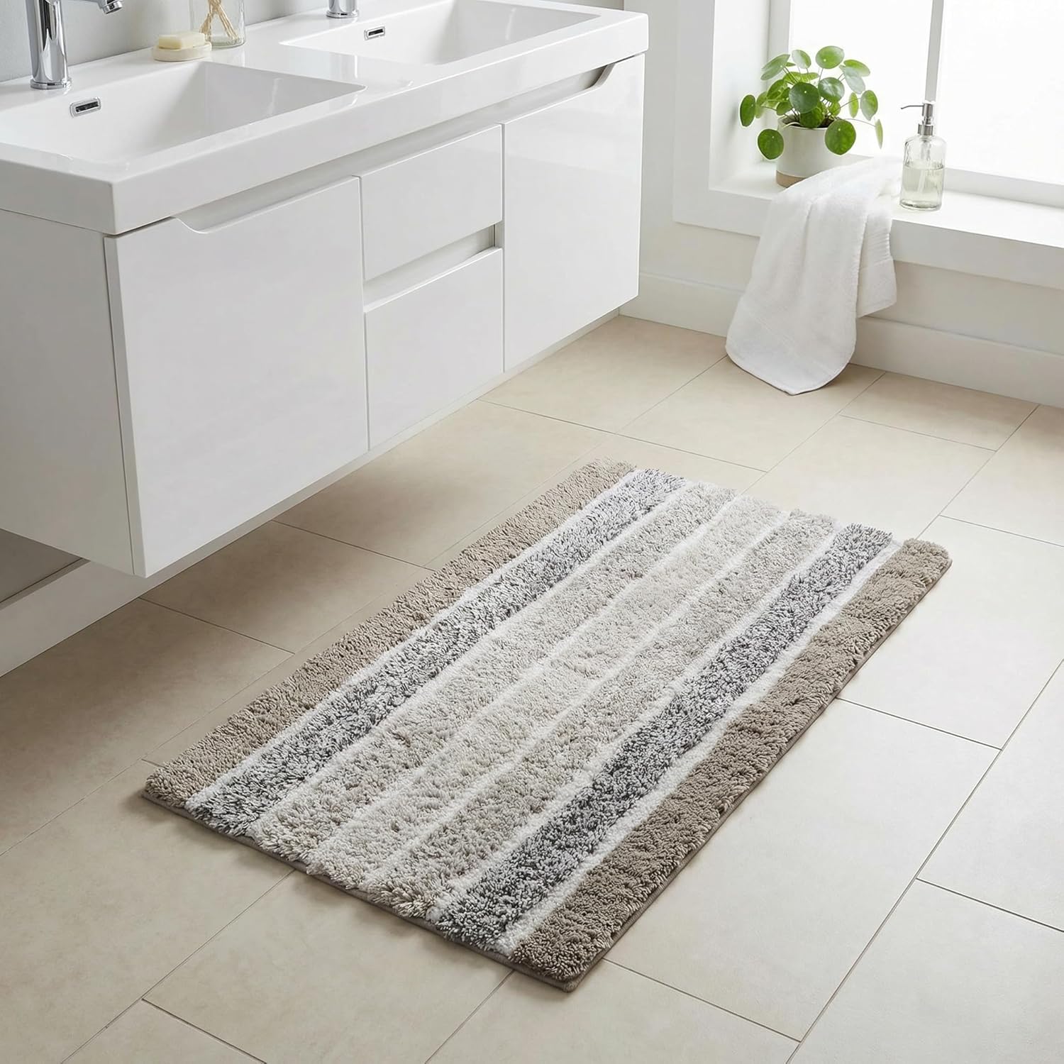 Cotton Alpine Stripe Bathmat Rug Set of 2, 21x32/17x24 Inches - Light Grey, Non Slip Quick Dry Soft Durable Bath Rugs Ideal for Bathroom, Kitchen, Shower Space | Water Absorbent Floor Mat for Washable