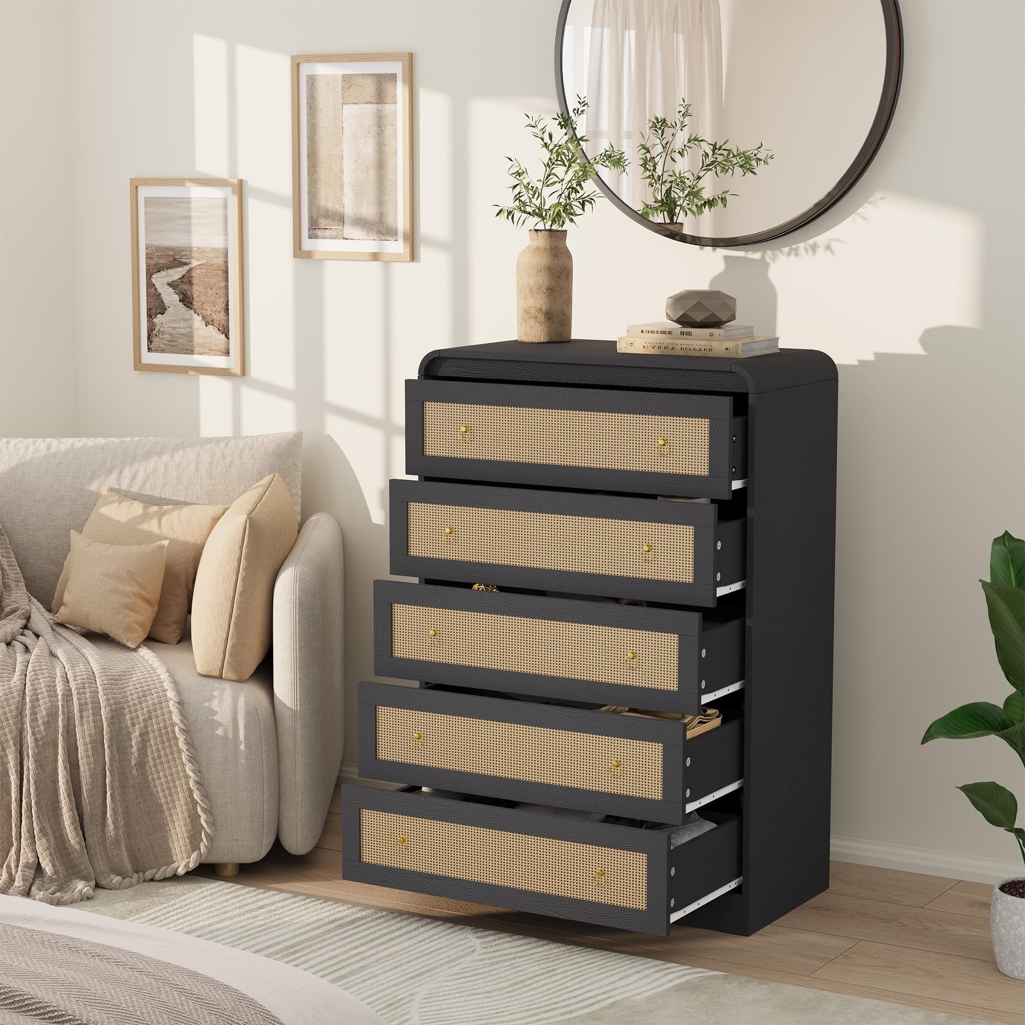 Garvee Cassettiera 5 cassetti in legno con frontali in rattan - Design moderno boho - Angoli arrotondati - 79 cm (31'') altezza - Camera da letto/Soggiorno/Ingresso - Colore: Nero goffrato con rattan