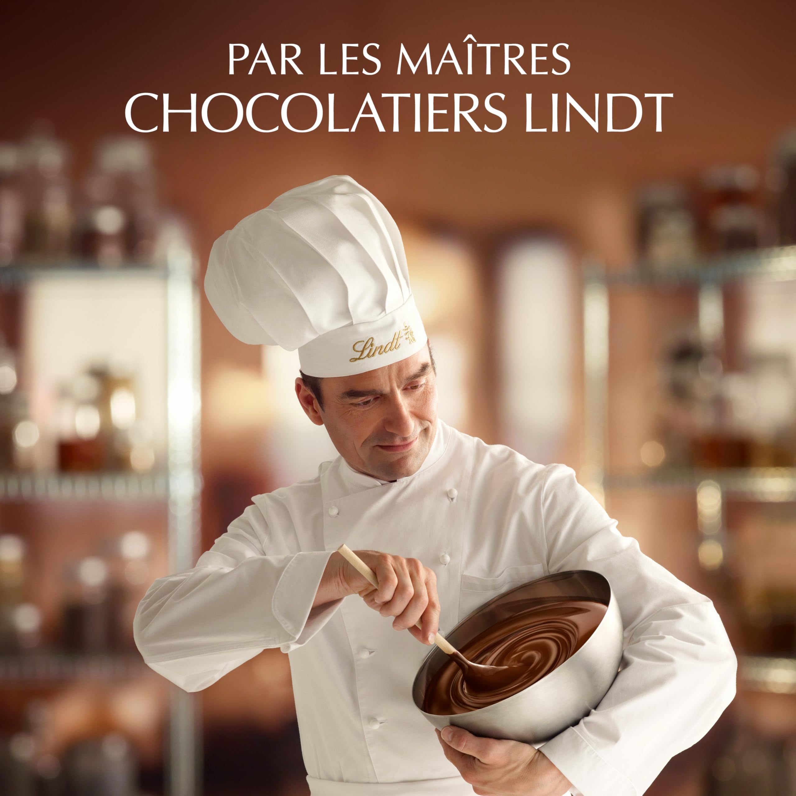 Lindt - Calendrier de l'Avent - Assortiment de Chocolats au Lait, Noirs et Blancs - Idéal pour Noël, 221g