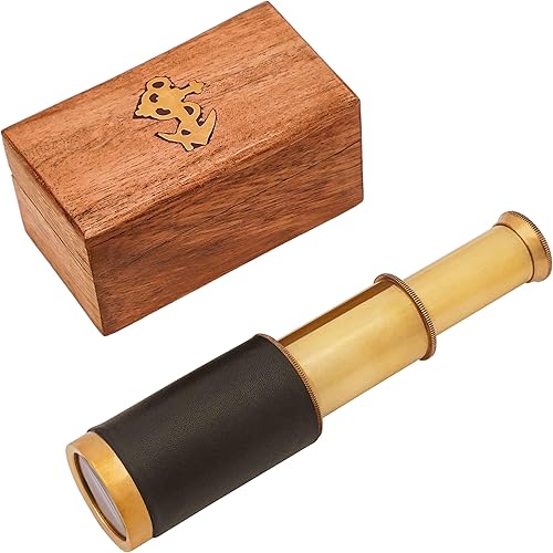 Mythrojan Telescopio de mano de latón de 6 pulgadas Mini Spyglass con caja de madera, binocular pirata, accesorio de cosplay decorativo monocular