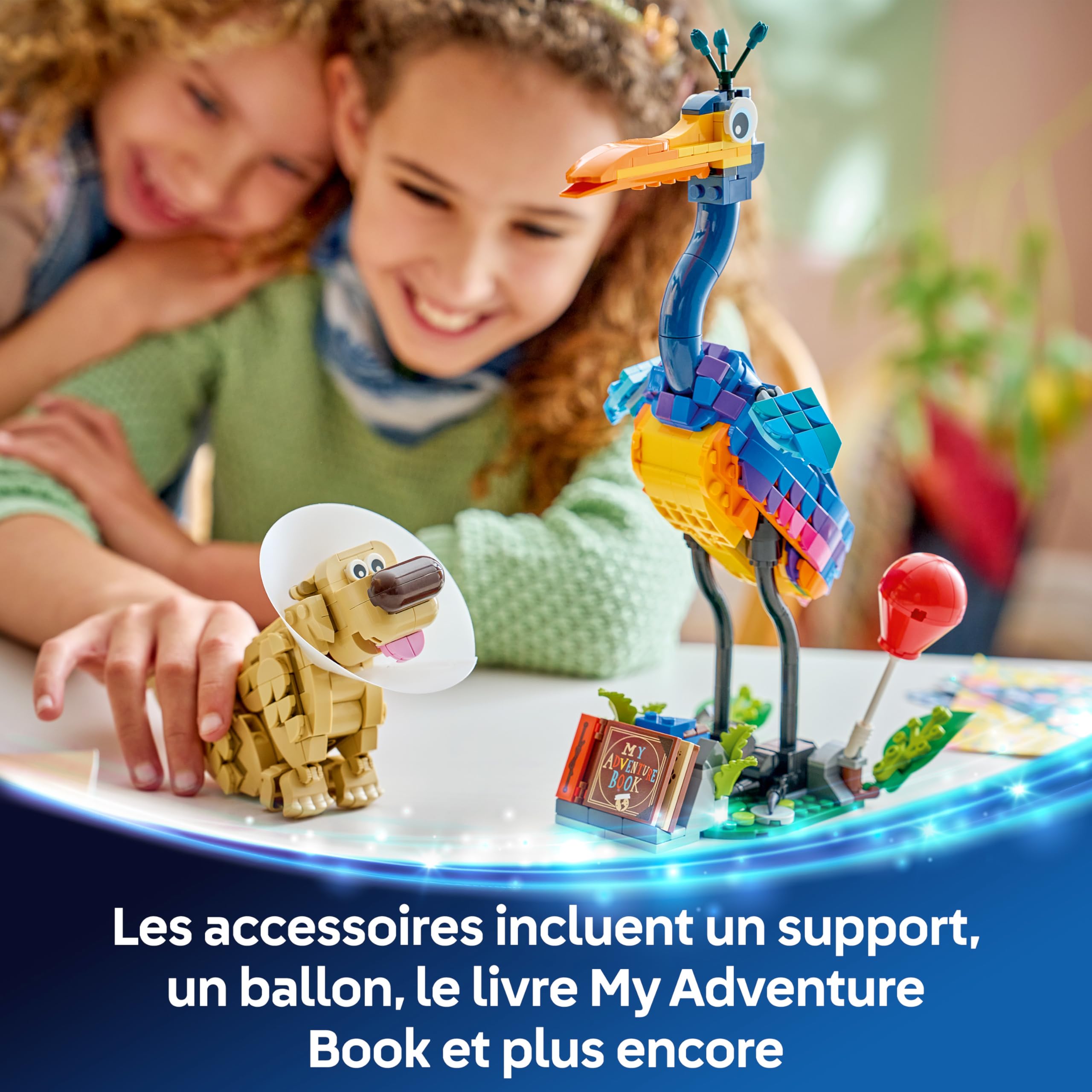 LEGO ǀ Disney et Pixar Kevin et Doug - Jouets - Chien Golden Retriever & Oiseau Exotique - Idée de Décoration de Chambre d'enfant DIY - Cadeau d'anniversaire Fille 9 Ans ou Fans du Film Là-Haut 43290