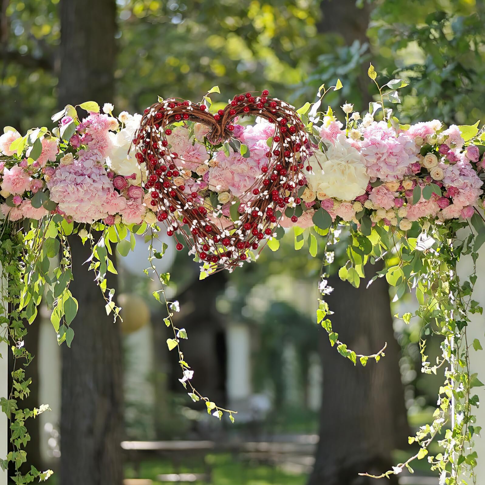 DOITOOL Guirnalda de Bayas Artificiales con Forma de Corazón Colgante Elegante para Decoración de San Valentín Roja para Fiestas y Puerta Adorno Duradero y Detallado
