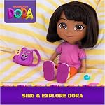 Dora, Sing & Explorer Dora Poupée avec musique, effets sonores, phrases bilingues, vêtements de poupée & Accessoires, Jouets pour enfants pour filles & Garçons Âge 3 et vers le haut