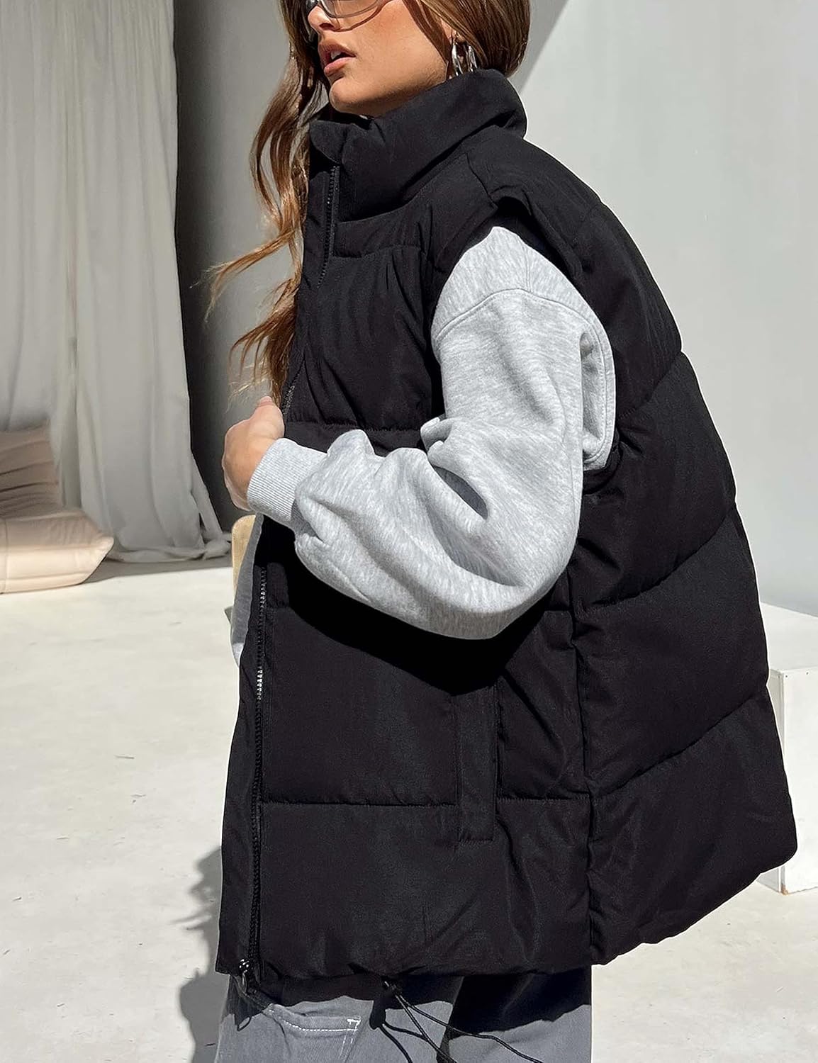 APAFES Women Winter Oversized Puffer Vest Quilted Lightweight Stand Collar Sleeveless Padded Puffy Jackets Coat with Pockets - Image 6