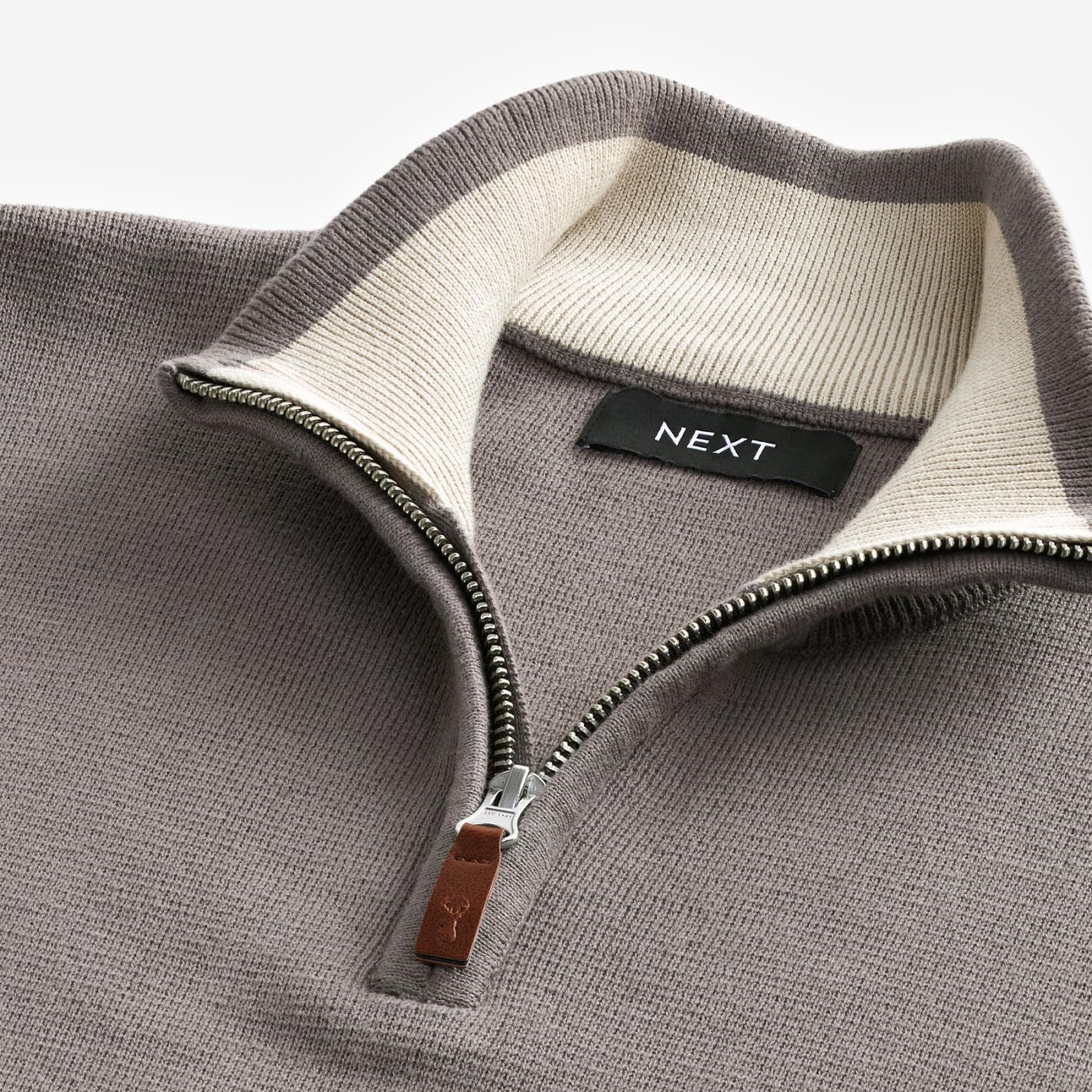 NEXT Maglione Uomo 100% Cotone Premium con Collo a Zip | Standard, grazie alla sua qualità affidabile