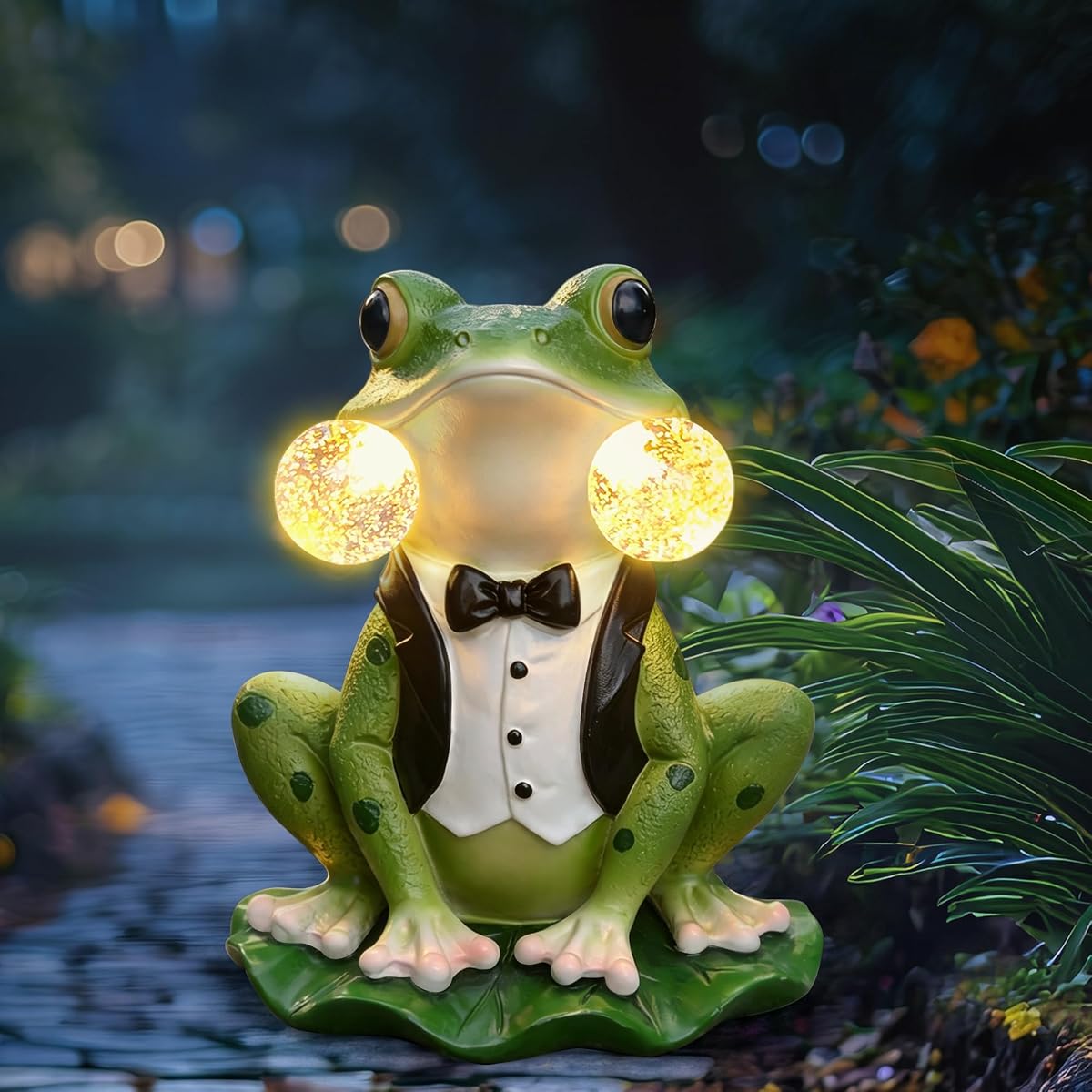 Estatua de jardín de rana con energía solar de 5,3 pulgadas para césped al aire libre, decoración de patio | Regalos de rana para mujeres, amantes de las ranas y jardineros. Una encantadora adición a patios, patios, porches, macizos de flores y caminos.