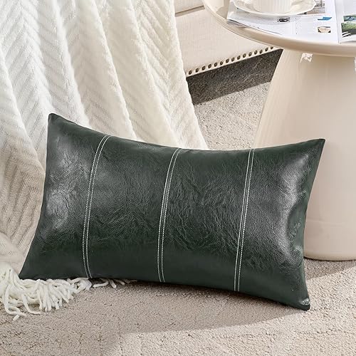 Fancy Homi Fundas decorativas de piel sintética larga de color verde oscuro de 14 x 24 pulgadas para sala de estar, sofá cama, decoración moderna de