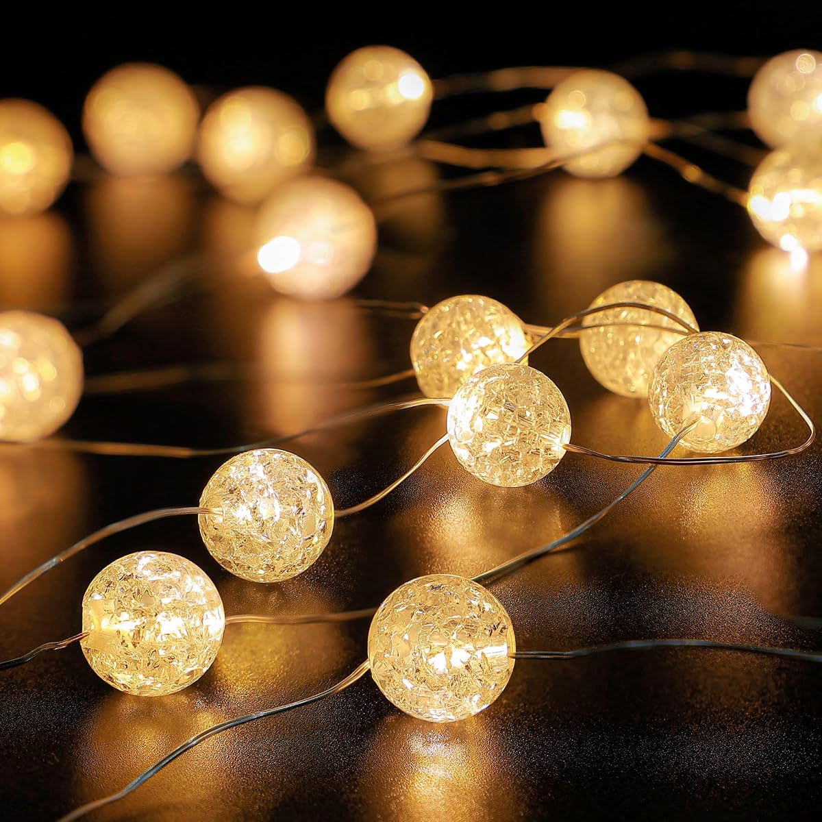Cadena de luces de globo, 30 luces LED decorativas de Navidad, 8 modos de luces de bola de cristal crujiente, luces de hadas USB centelleantes para dormitorio, interior, exterior, aula, boda, fiesta, jardín, blanco cálido
