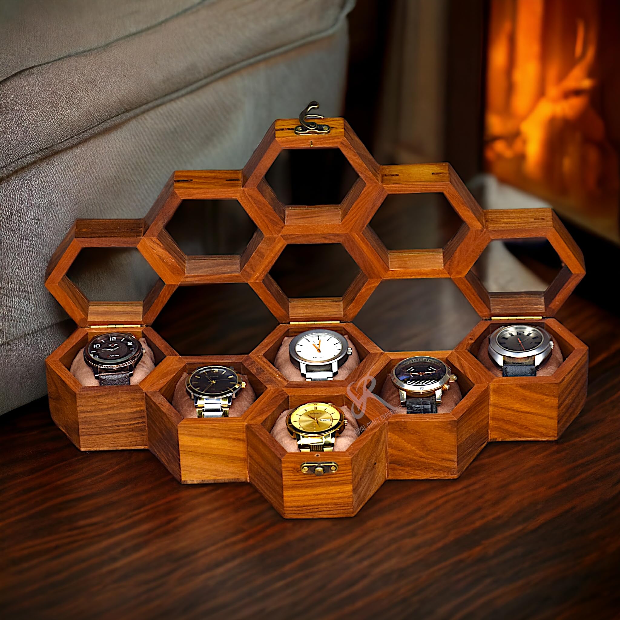 Honeycomb Wooden Watch Storage Box Premium 6-Slot Wooden Timepiece