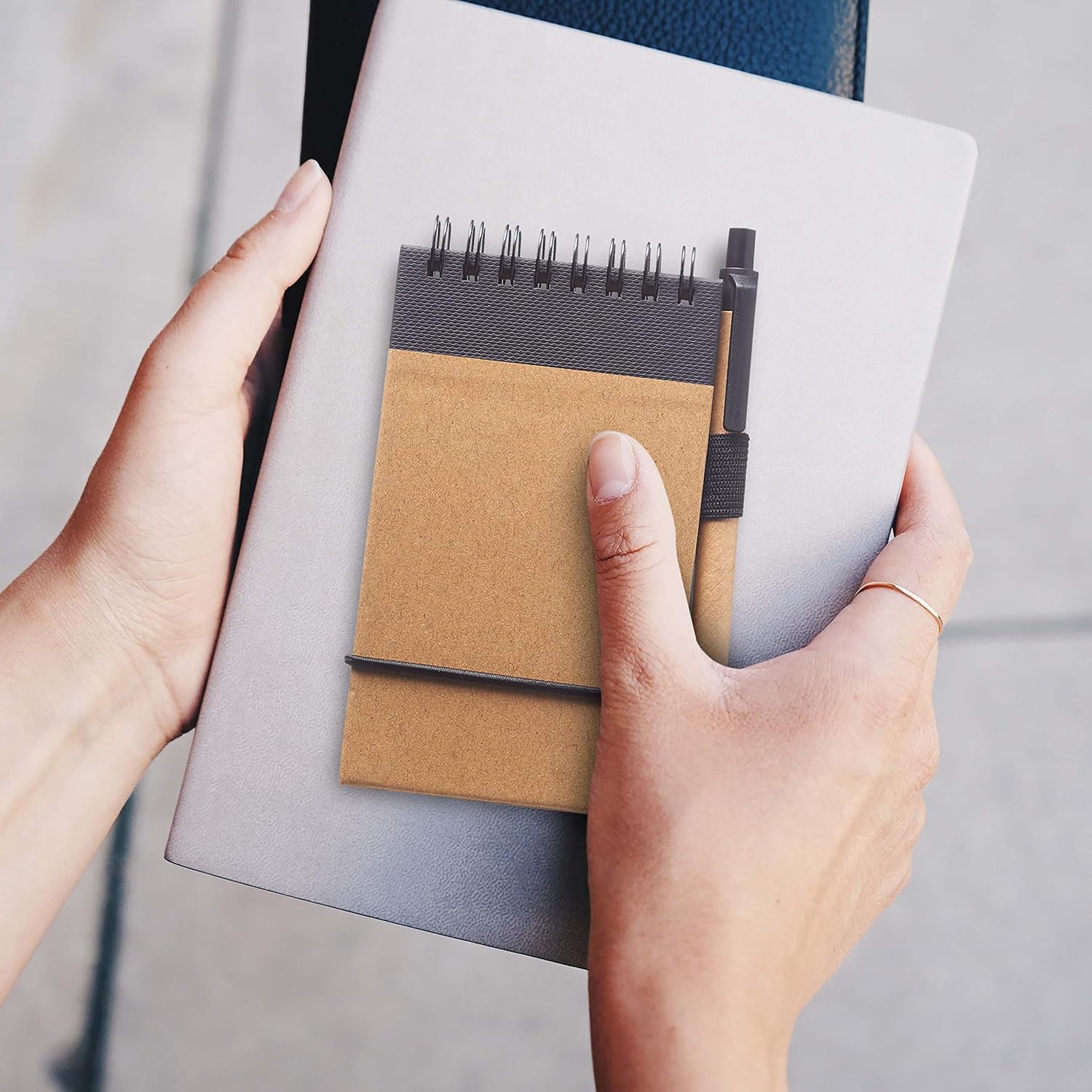 DISCOUNT PROMOS 10 ECO Jotters with Pen Set - Recycled Paper, 3 x 5 inches, Minimalist, Handy - Black