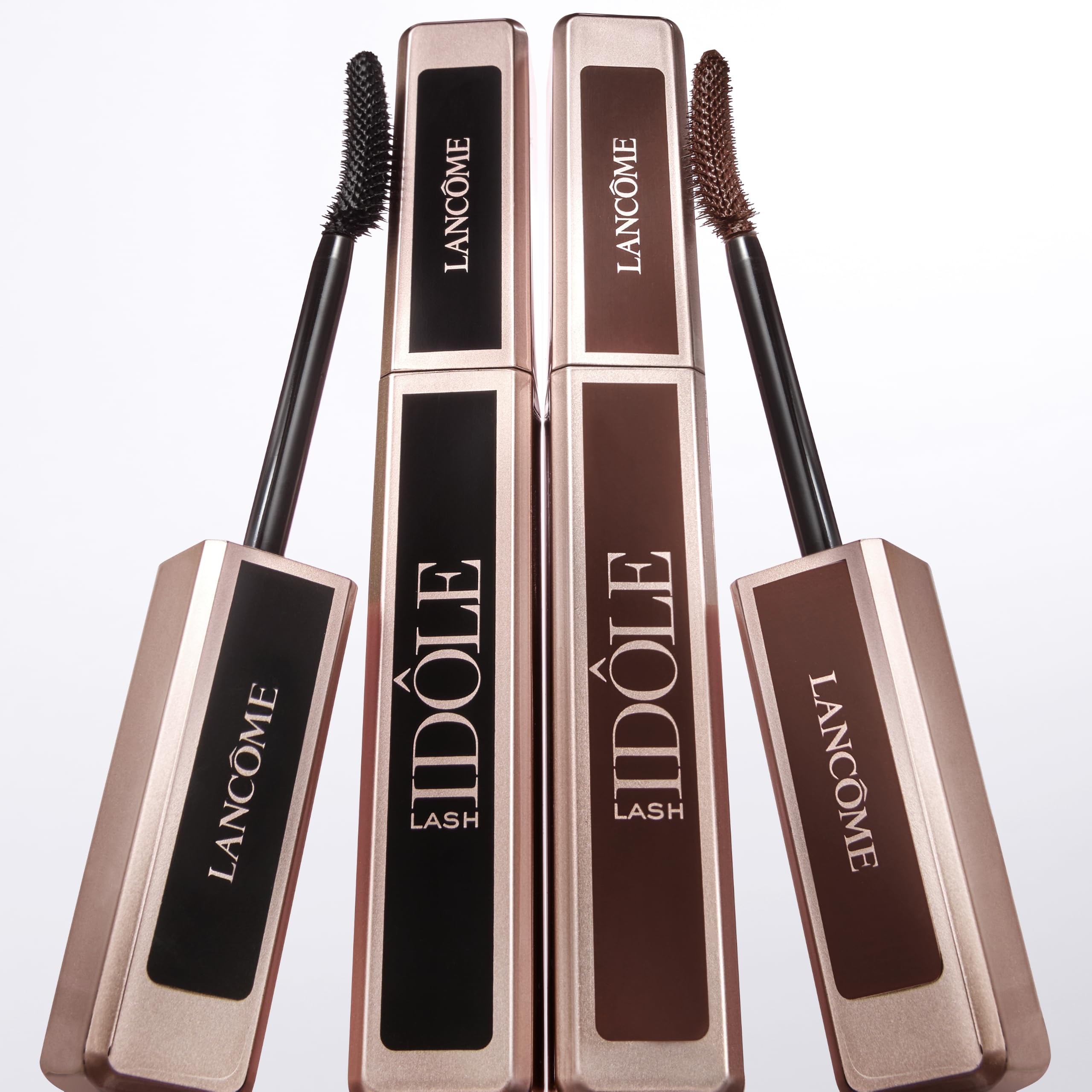 Lancôme - Lash Idôle - Mascara Volumizzante Effetto Ciglia Ricurve Marrone - Texture Ultra Leggera, Applicazione Zero Difetti - Ciglia Moltiplicate, Volume Istantaneo - Tenuta 24h
