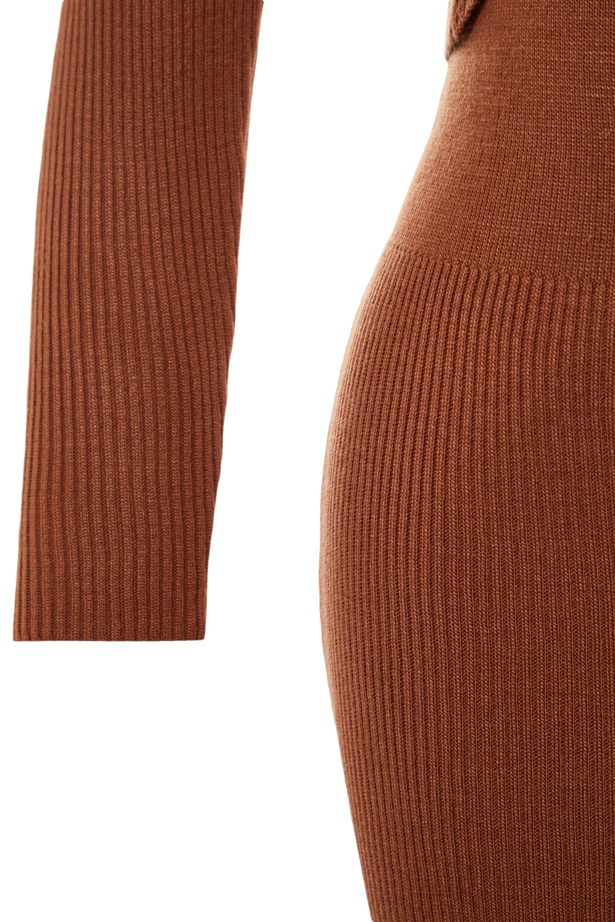 Trendyol Damska sukienka z dzianiny Midi Bodycon, Brązowy, S