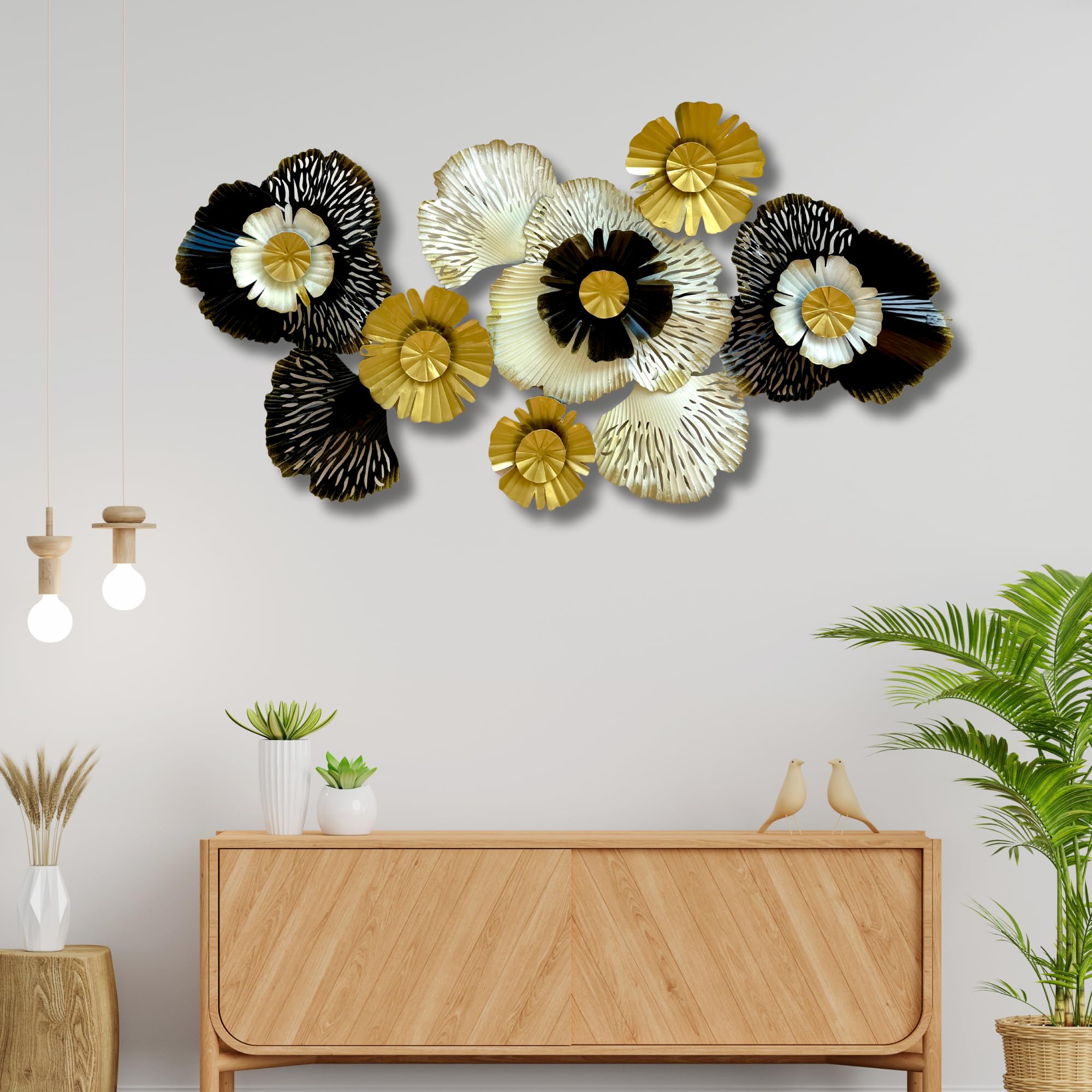 ZXC Metal Iron Flower Wall Art/Wall Hanging/Wall Sculpture For