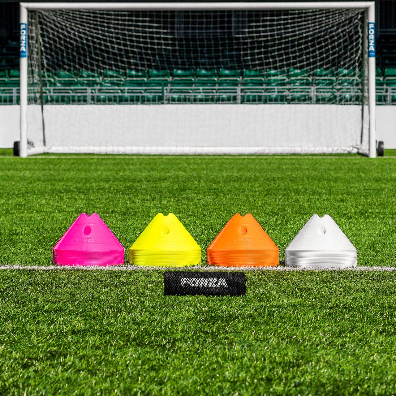 FORZA Fußball-SuperCone-Trainingsmarkierungskuppeln [20er-Pack] – Jumbo 14 cm Kegel für Geschwindigkeits- und Beweglichkeitsübungen – langlebiges, wetterfestes PVC – 8 Farboptionen