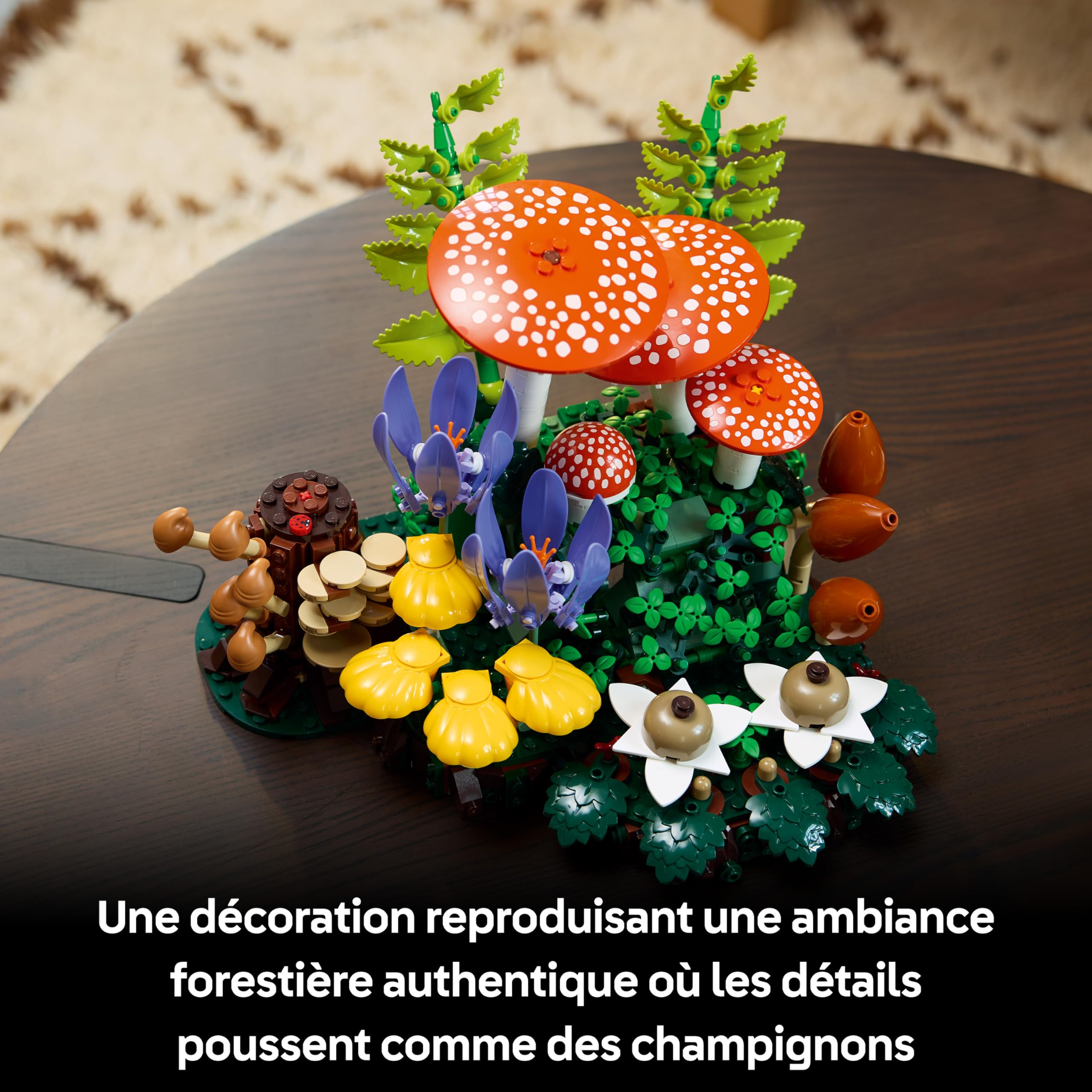 LEGO Botanicals Les Champignons des Bois - Set de Construction pour Adulte - Plantes Artificielles avec Amanite Tue-Mouches & Fausses Fleurs - Décoration de Chambre ou Salon - Idée Cadeau DIY 11505