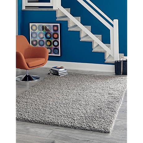 ÜBER Cozy Solid Shag Collection Rug